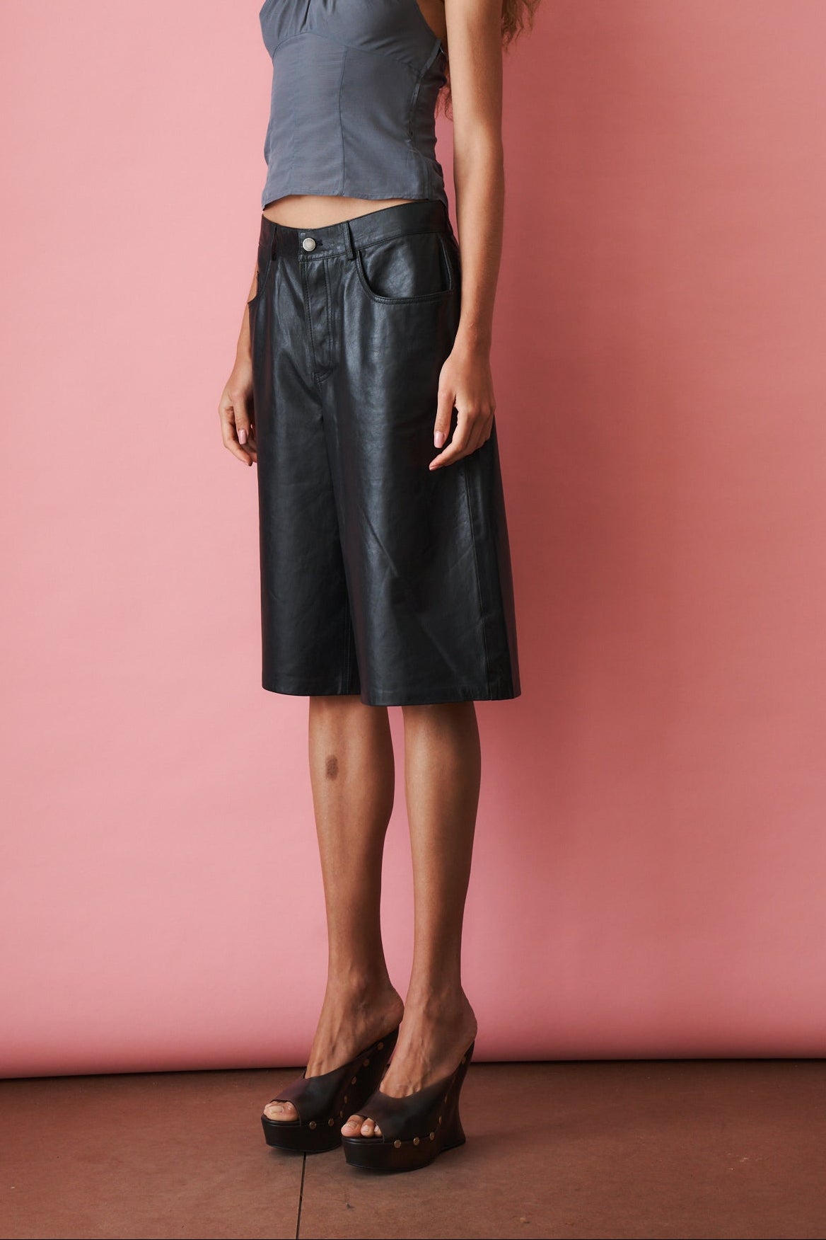 Becky Leather Short Black