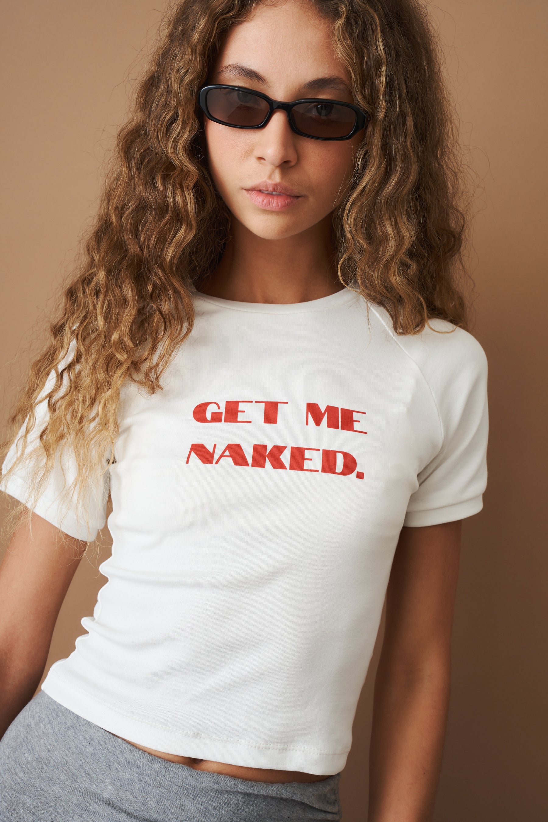 White Slogan Baby Tee - DÉSORDRE