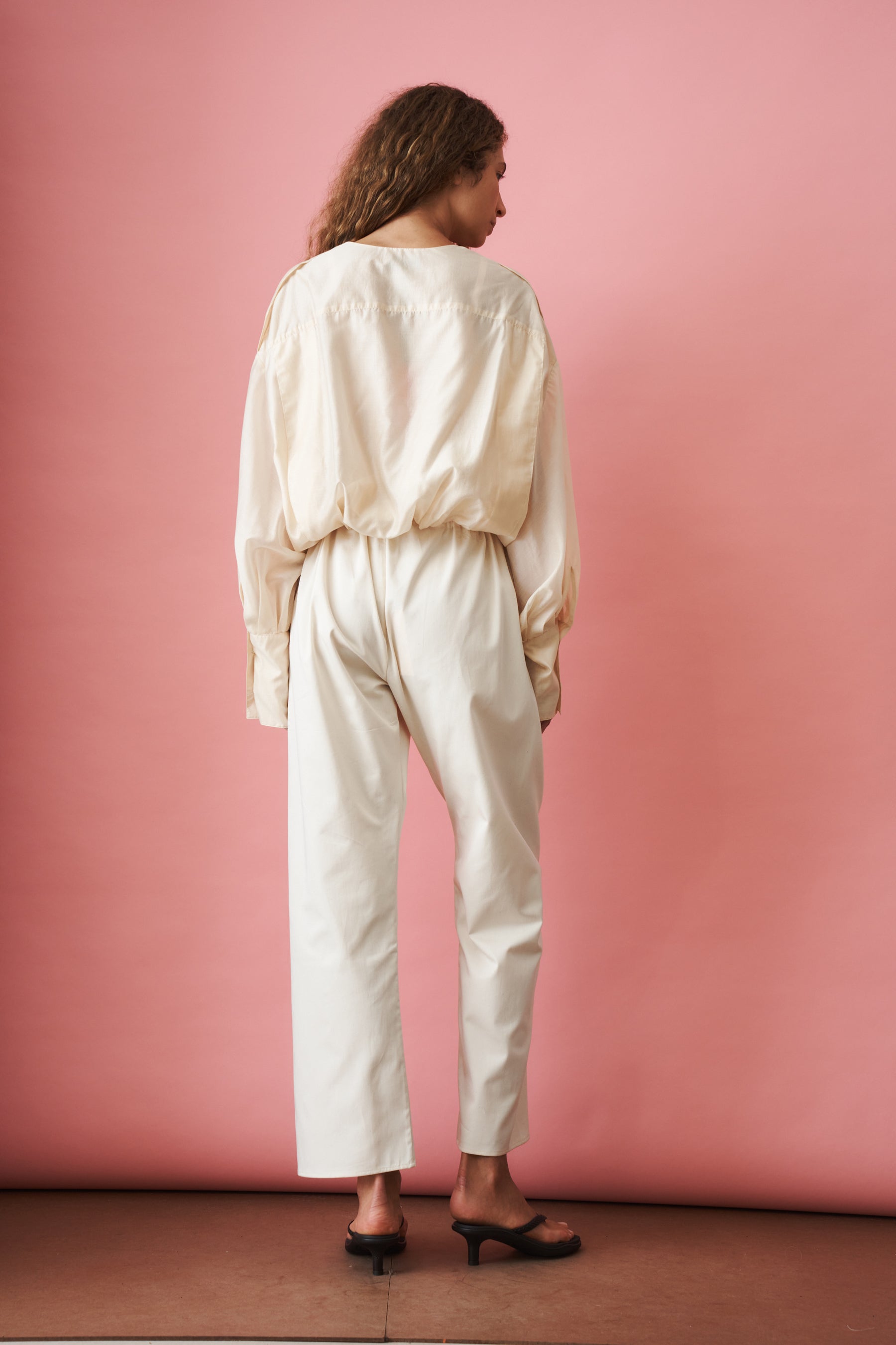 Diana Pleat Overshirt Cream - DÉSORDRE