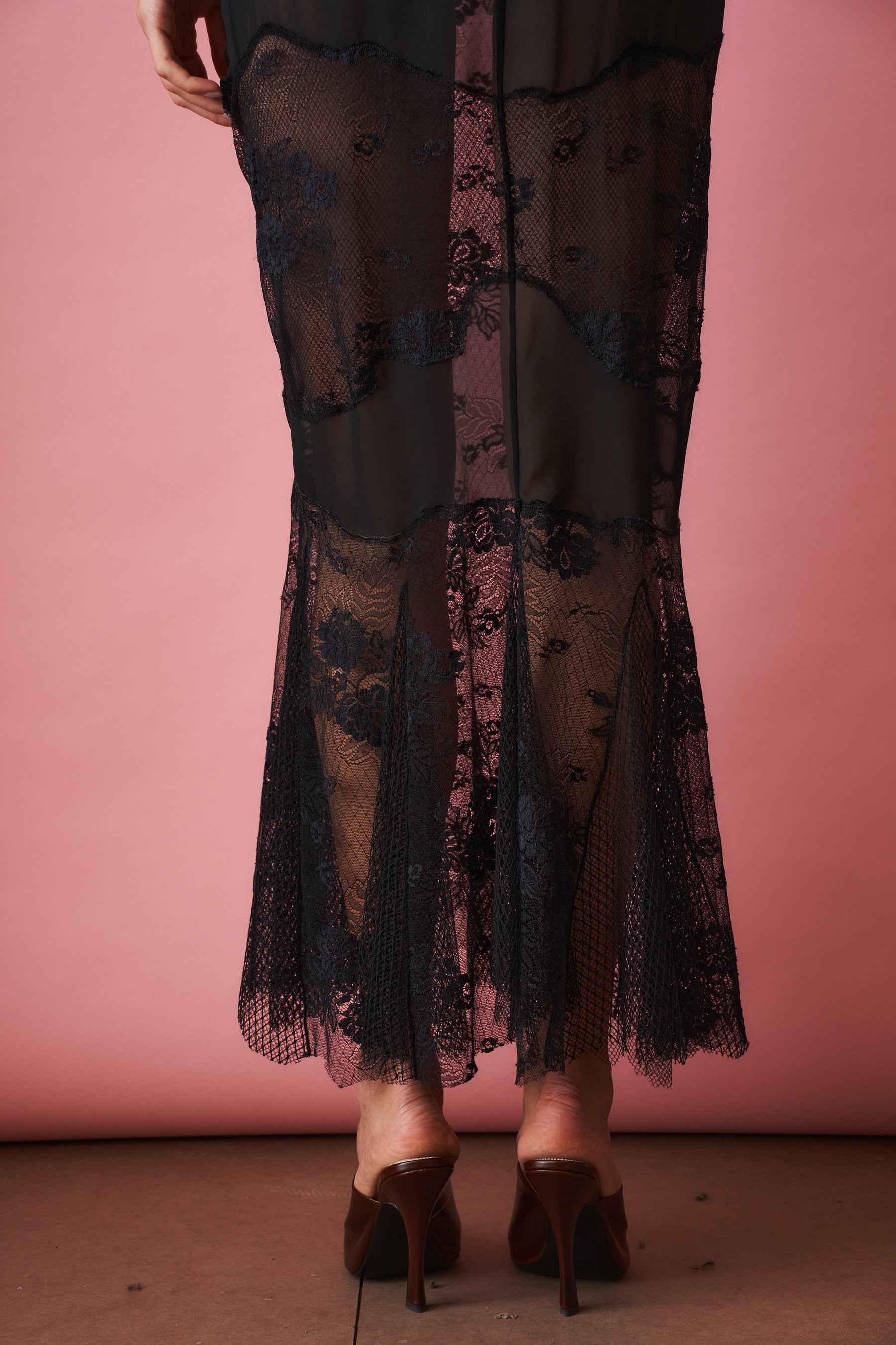 Black Lace Midi Dress - DÉSORDRE
