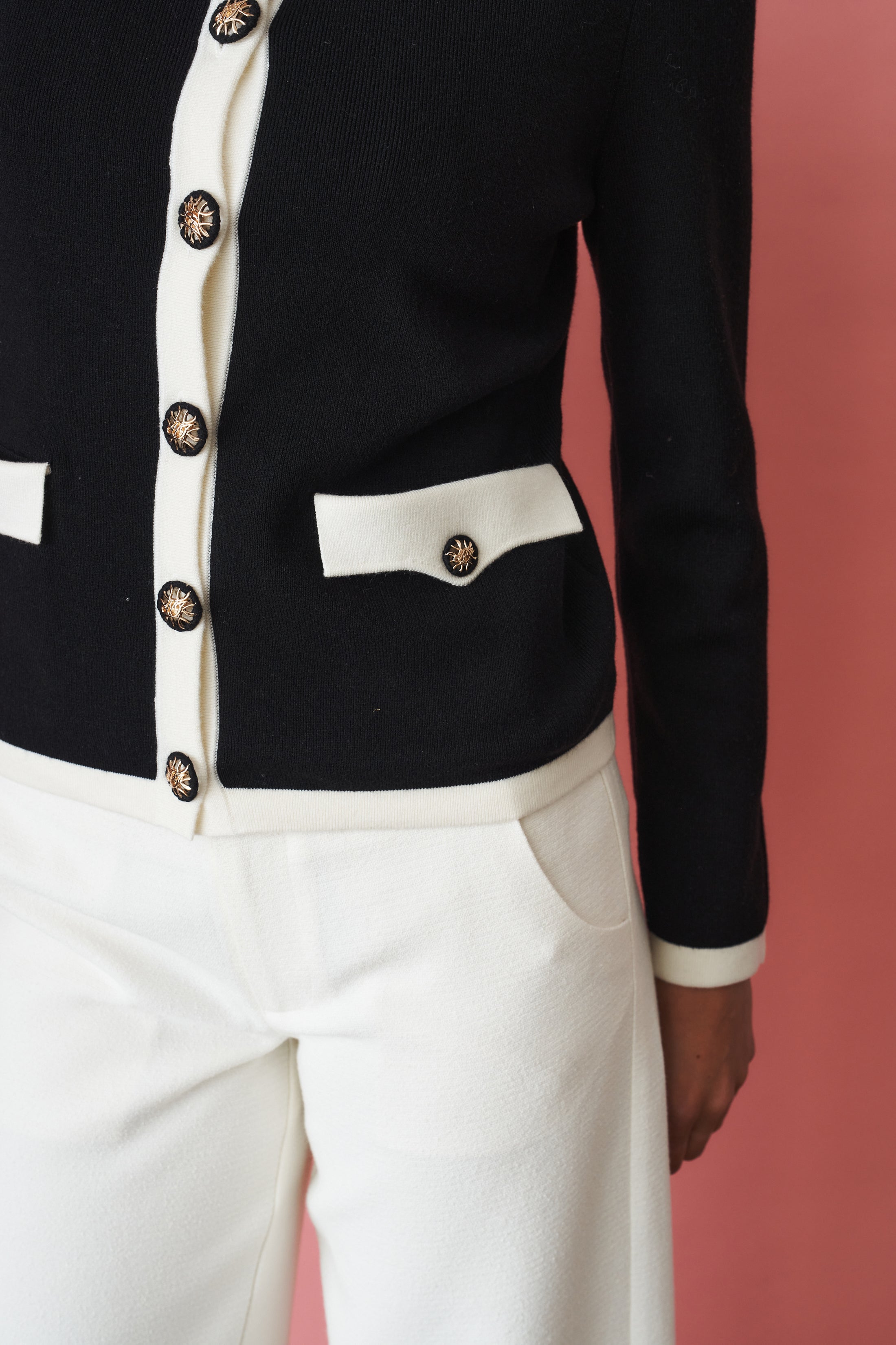 Yvette Contrast Knit Black Cardigan - DÉSORDRE