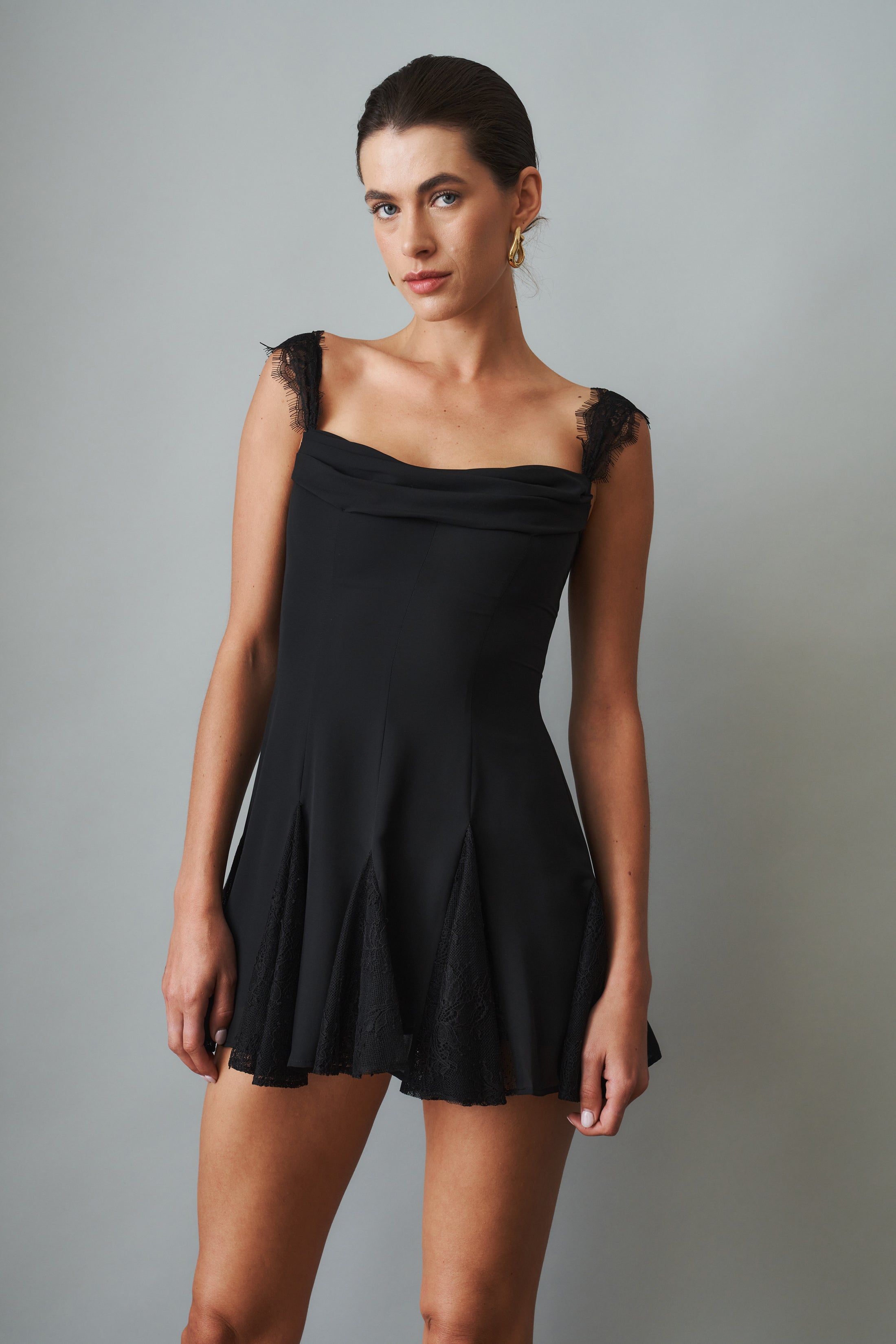 Elizabeth Black Lace Mini Dress - DÉSORDRE