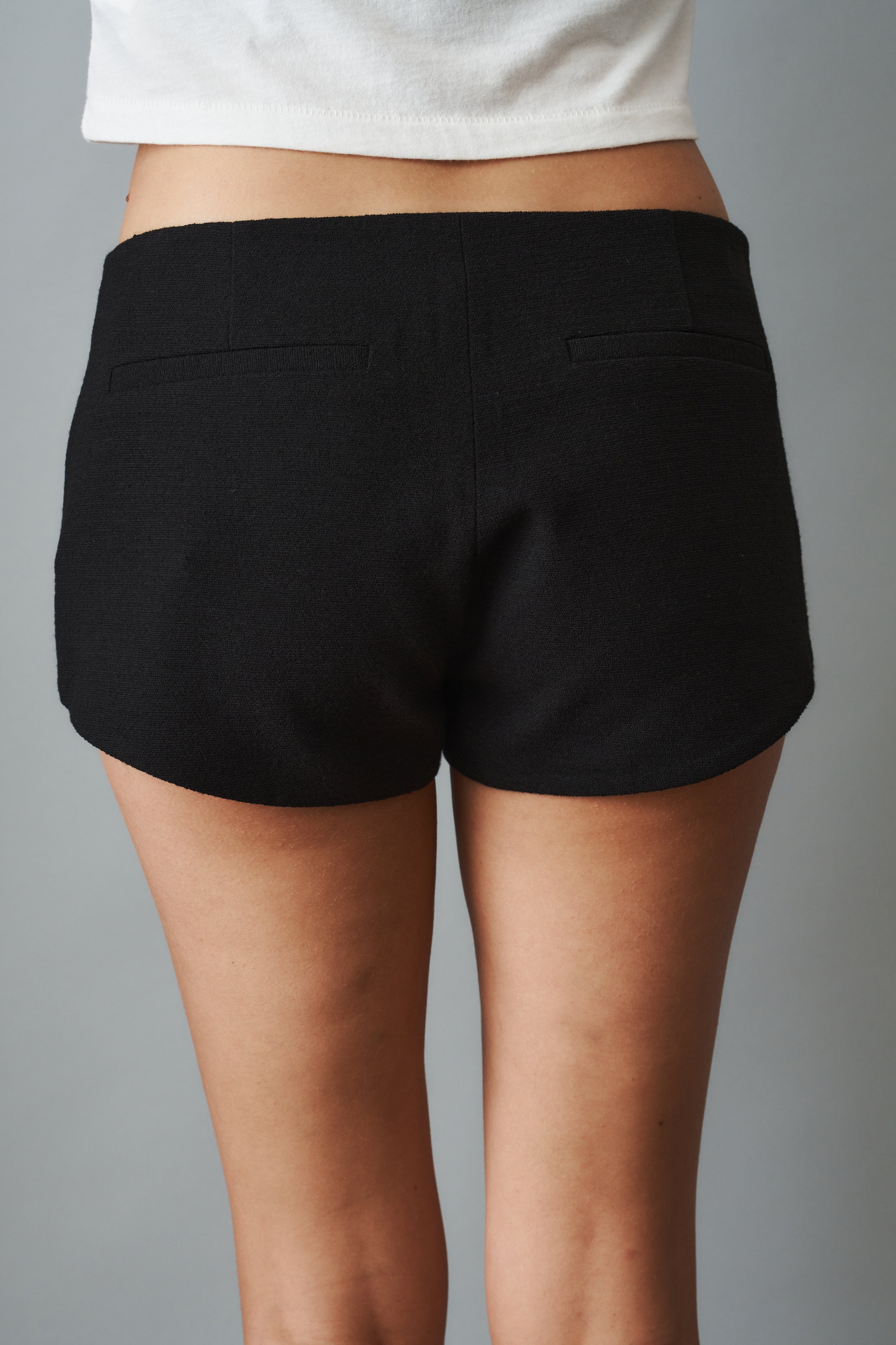 Camille Black Tailored Shorts - DÉSORDRE