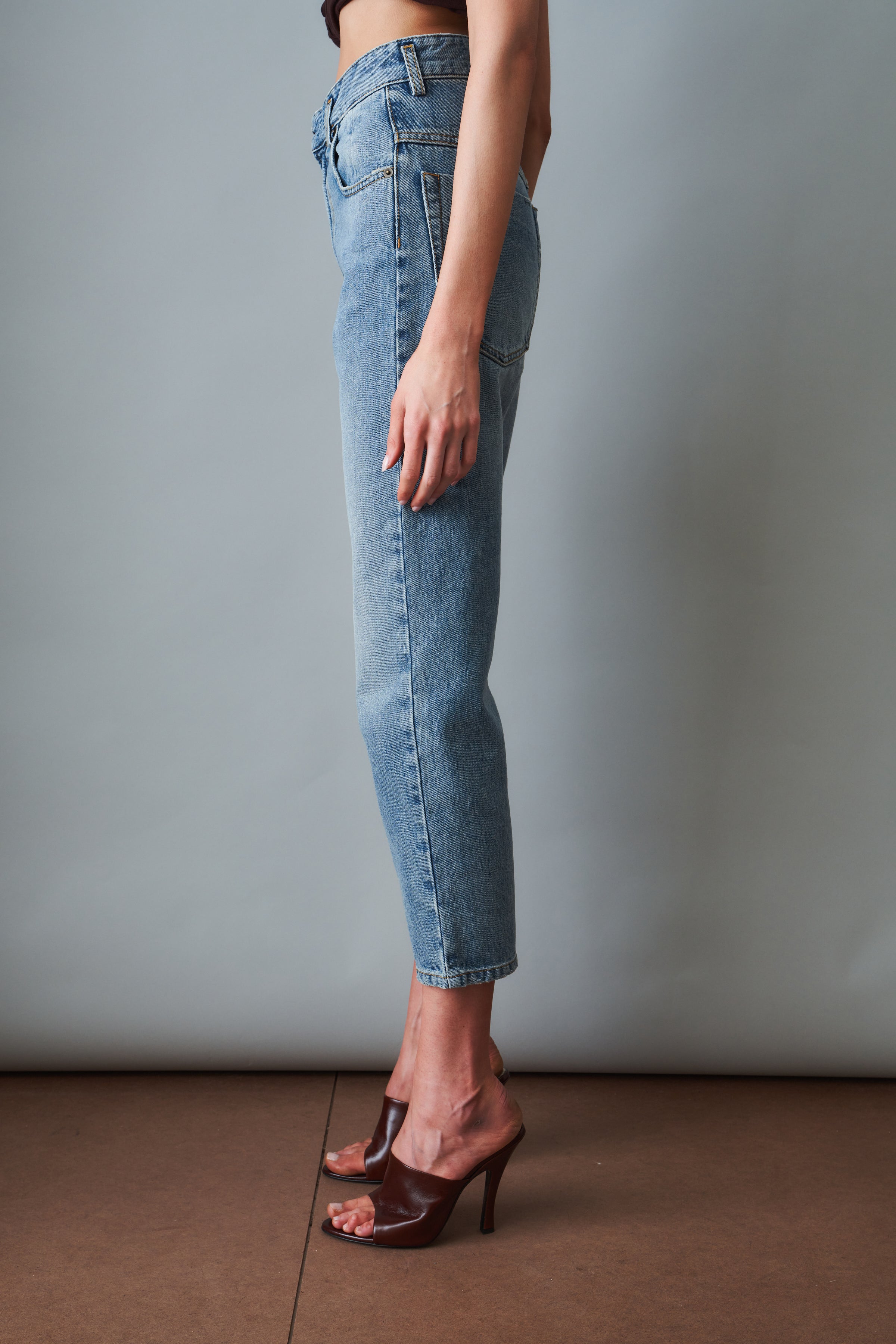 Line Work Cropped Jeans - DÉSORDRE