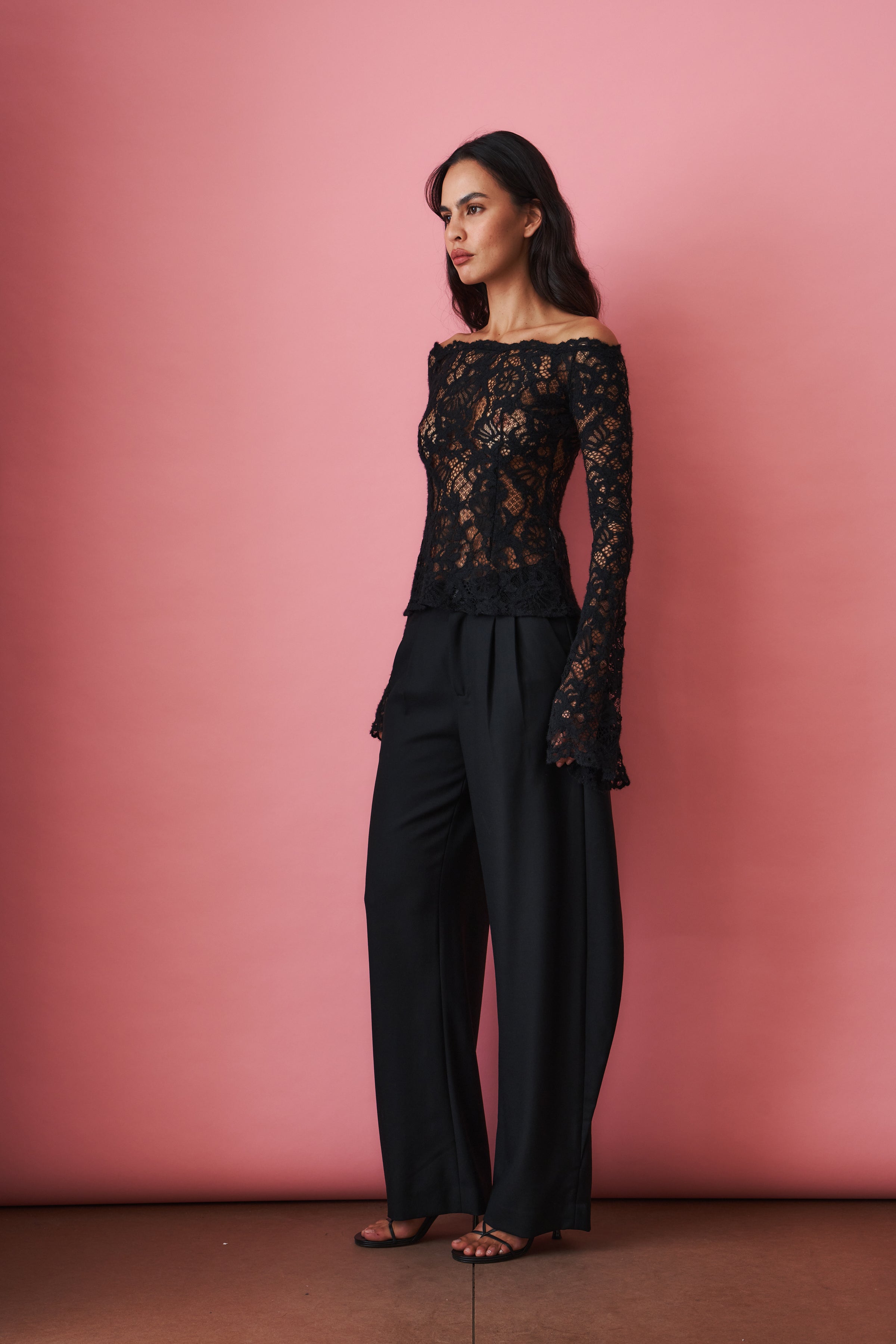 Nomi Lace Blouse Black - DÉSORDRE
