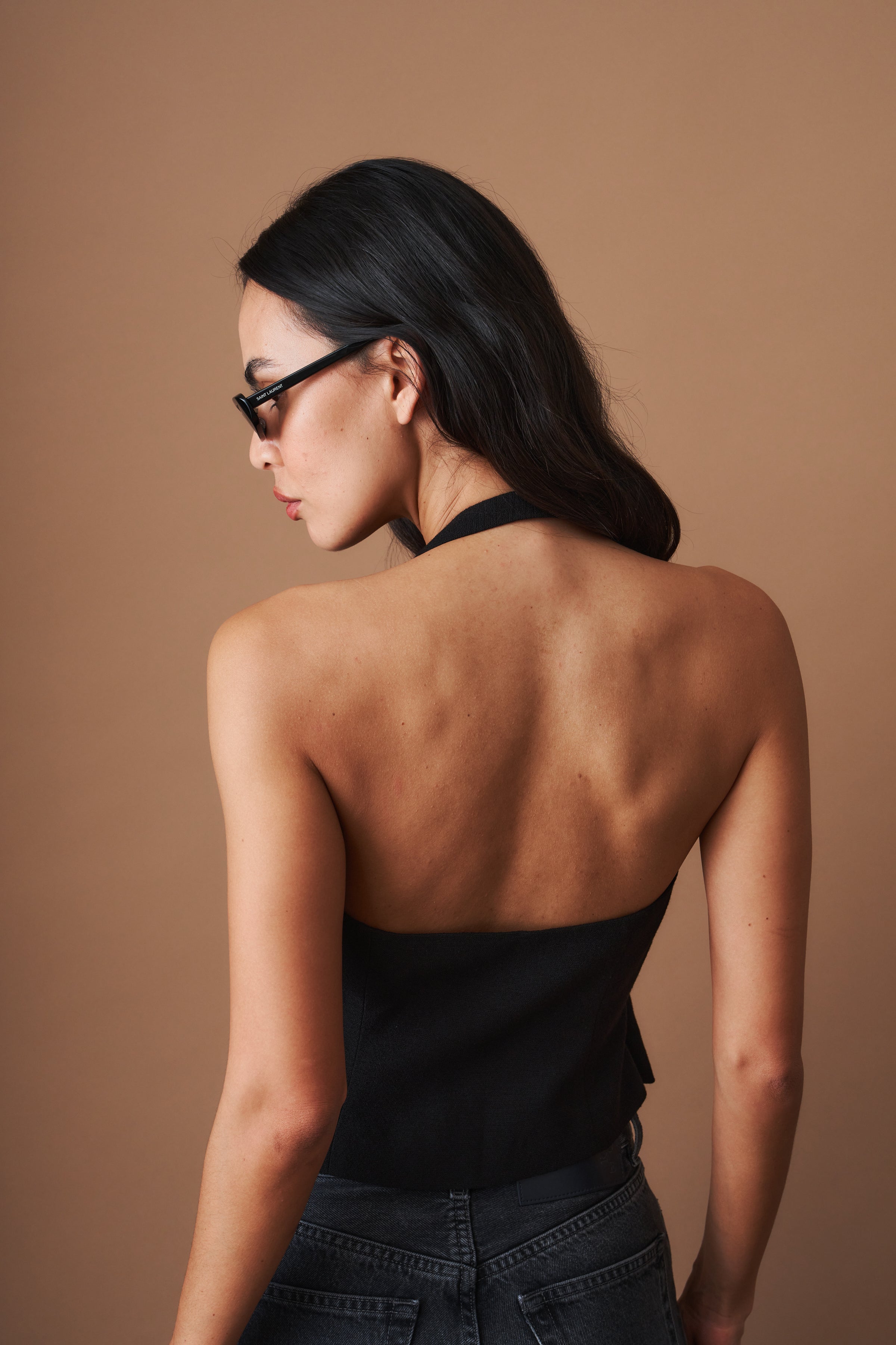 Amara Tailored Halter Top Black - DÉSORDRE