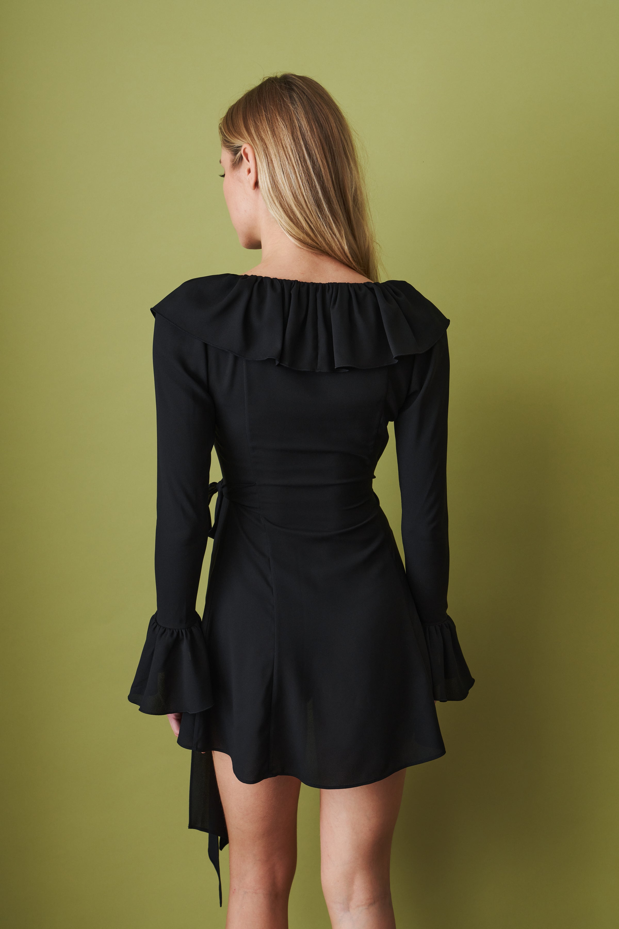 Charlotte Ruffle Black Dress - DÉSORDRE