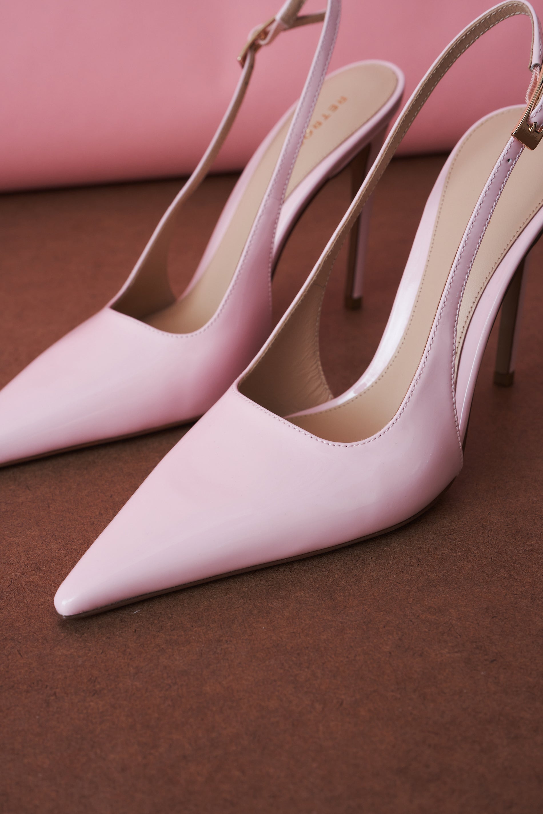 Cindy Slingback
