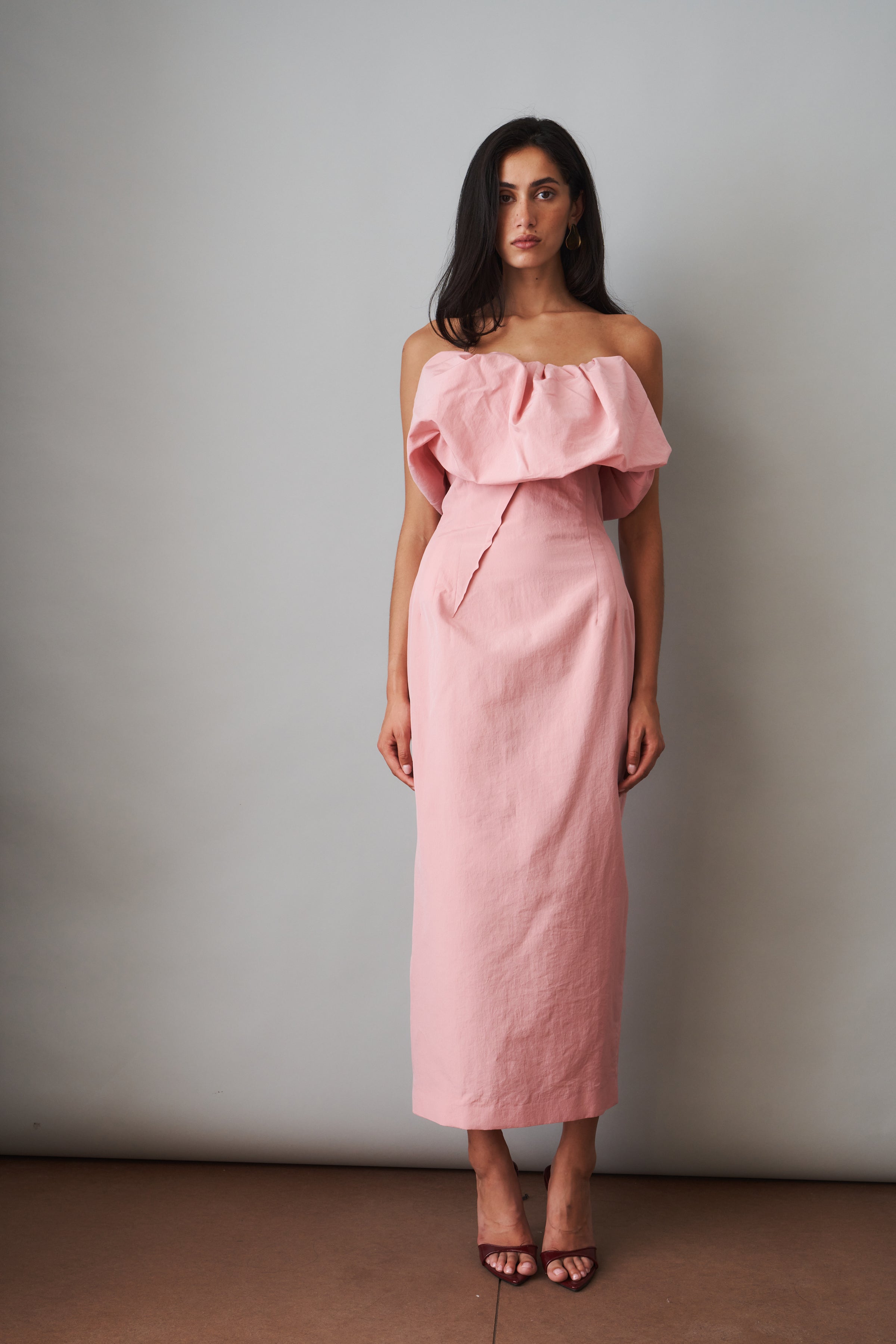 Sculptural Neckline Fitted Dress in Pink