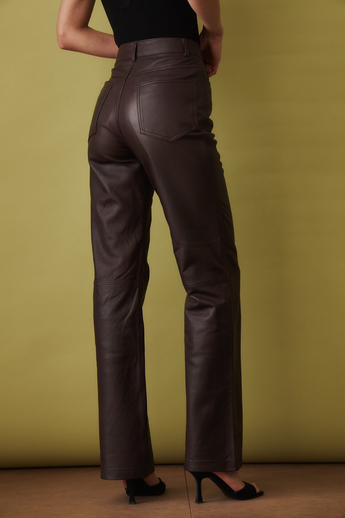 Straight Leather Pants Dark Brown - DÉSORDRE
