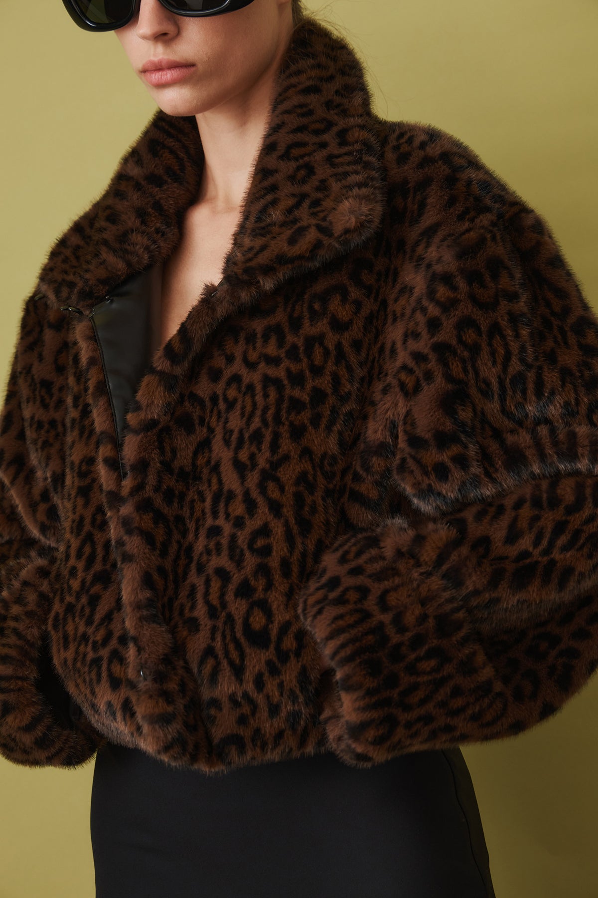 Faux Fur Crop Jacket Leopard - DÉSORDRE