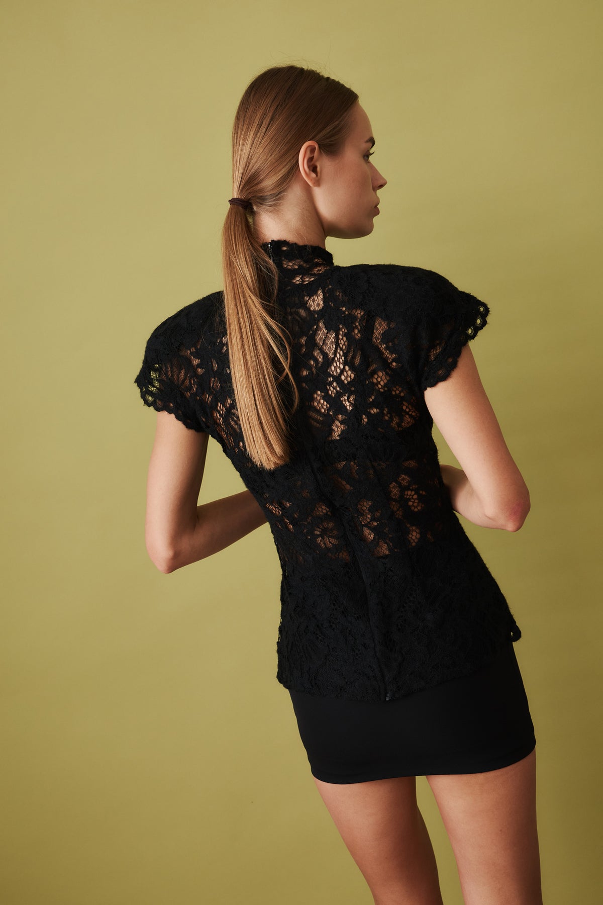 Amalie Top Black - DÉSORDRE