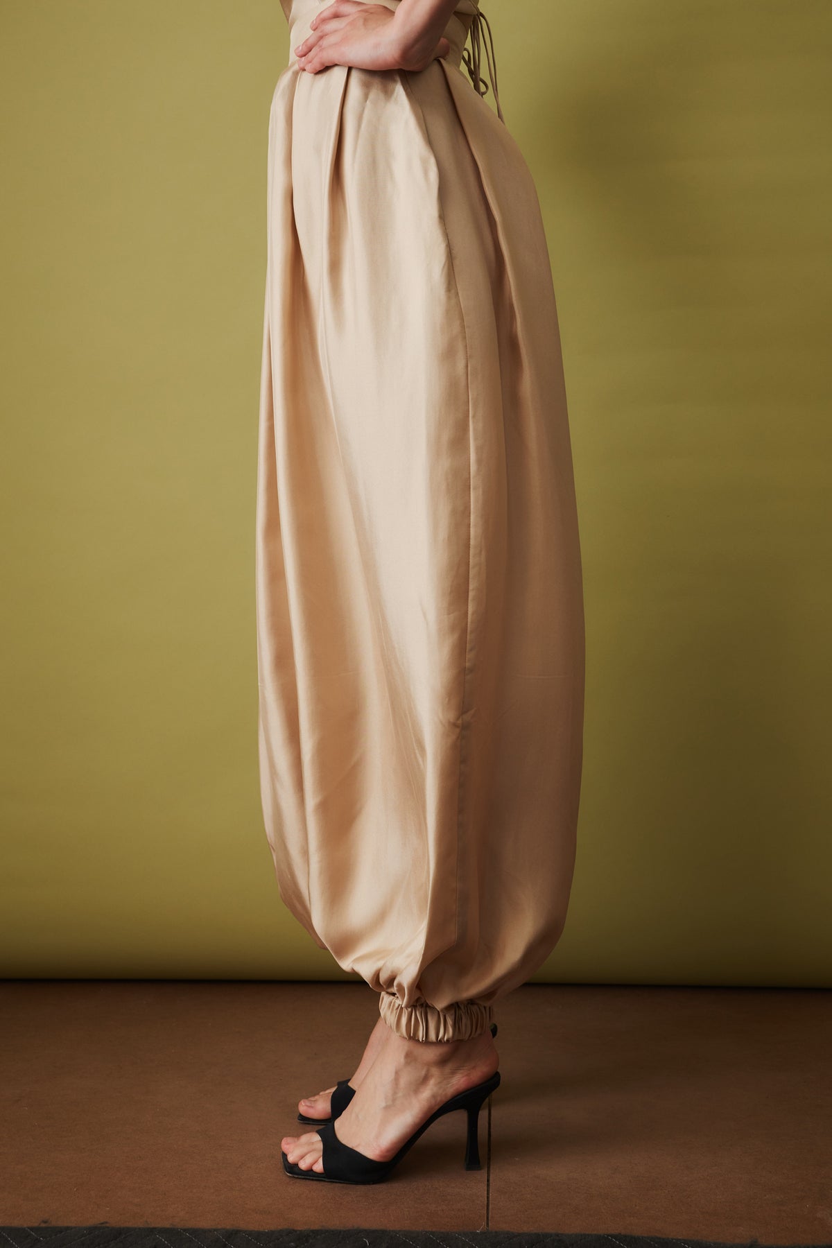 Bazar Silk Trousers Beige