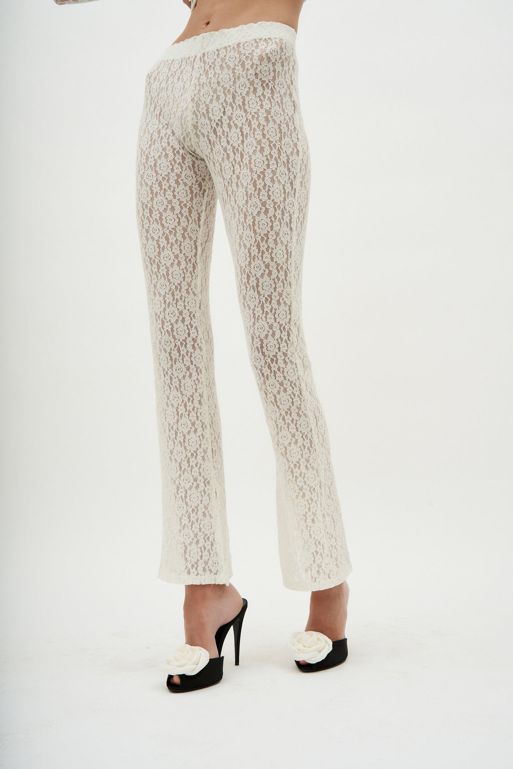 Low Rise Off White Lace Legging