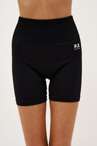 Restore Seamless 5" Black Bike Shorts