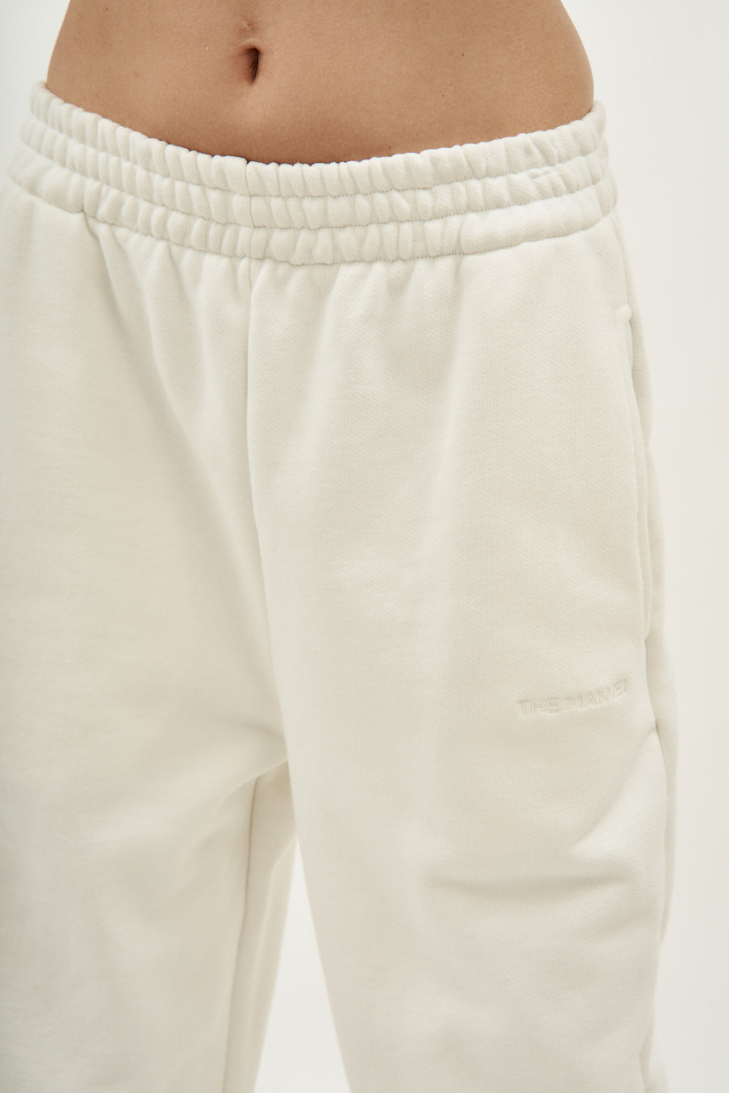 Bushra White Jogger Pants - Désordre Boutique