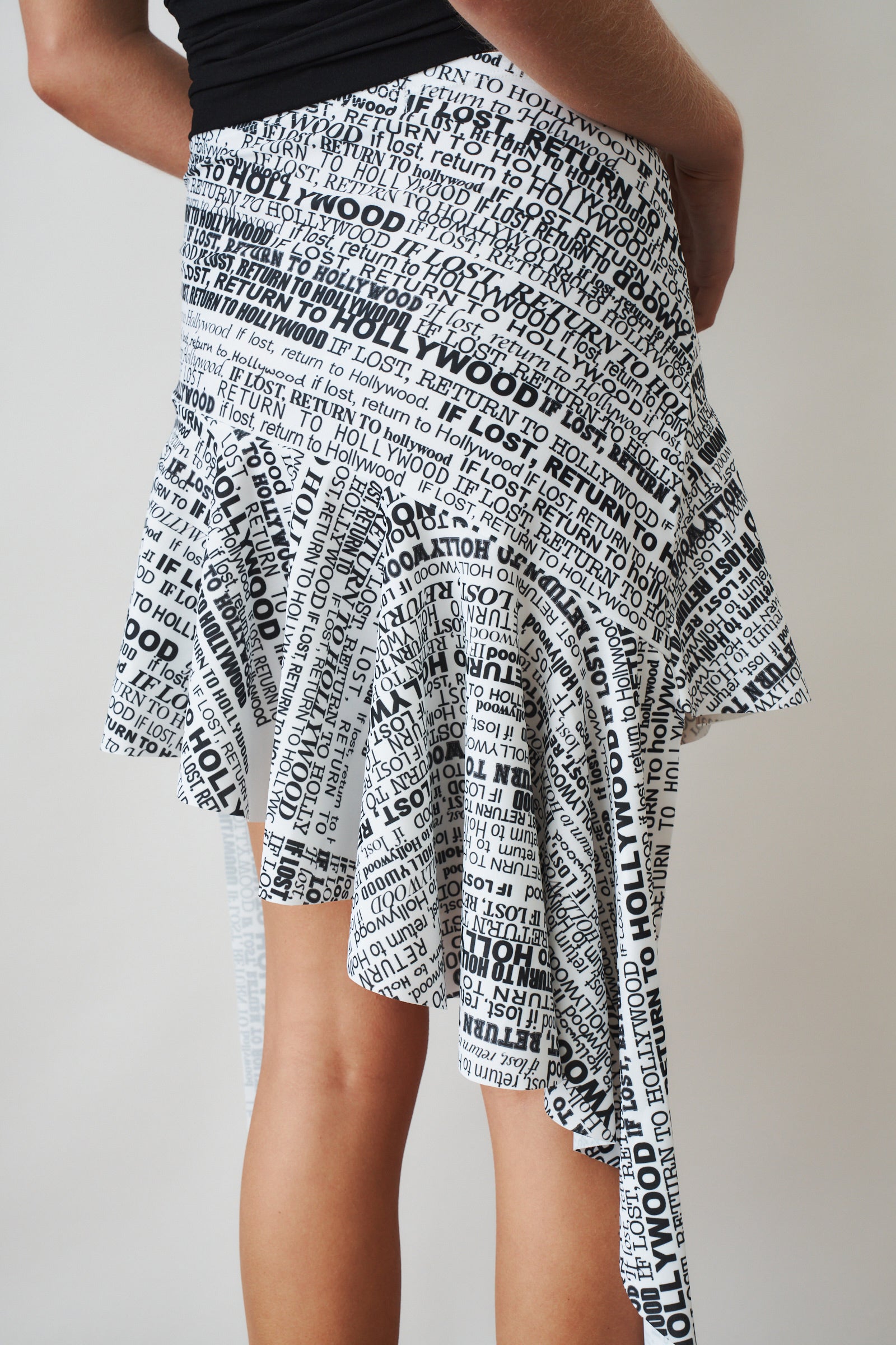 Return To Hollywood Skirt - DÉSORDRE