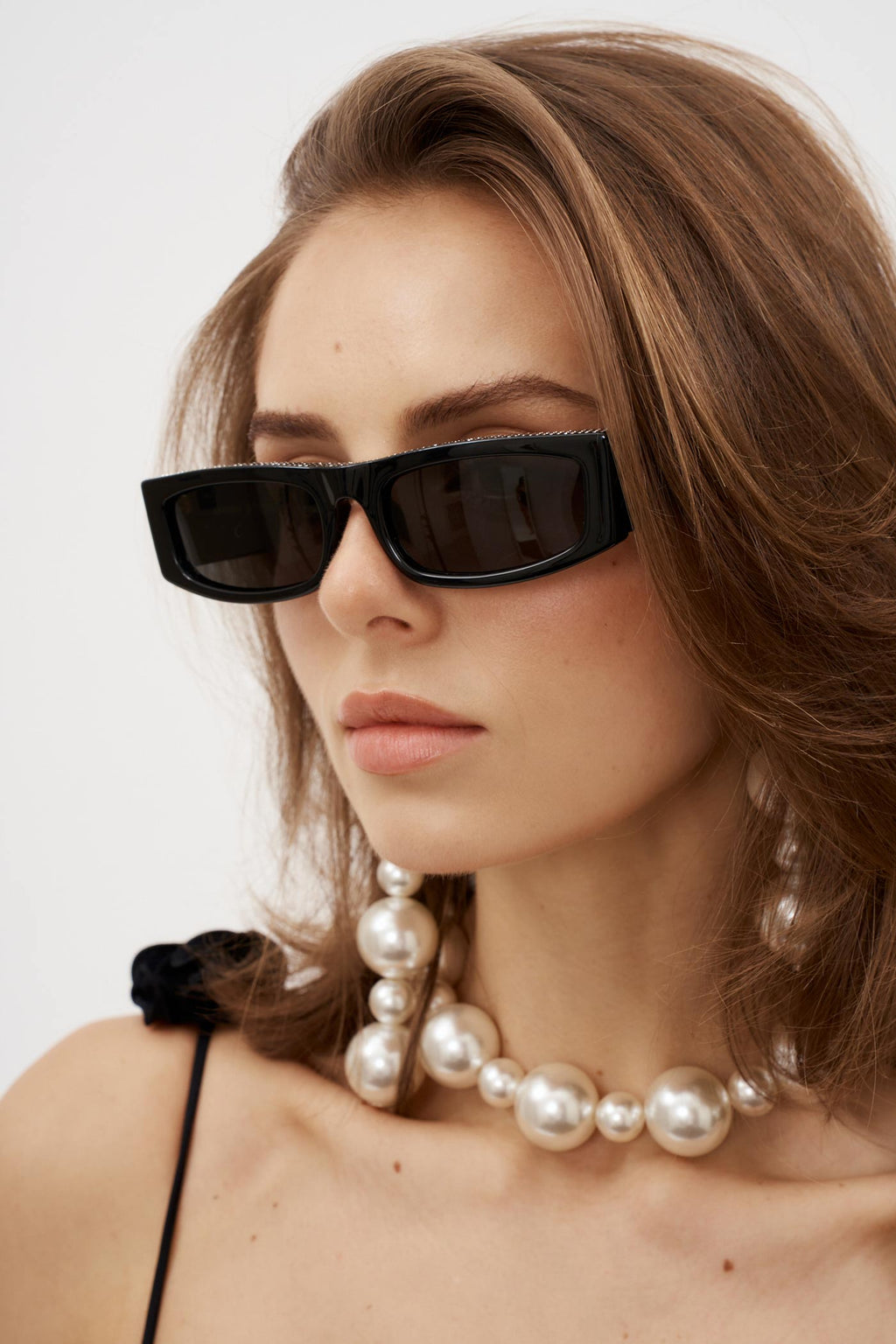 Crystal Rectangular Black Sunglasses - Désordre Boutique