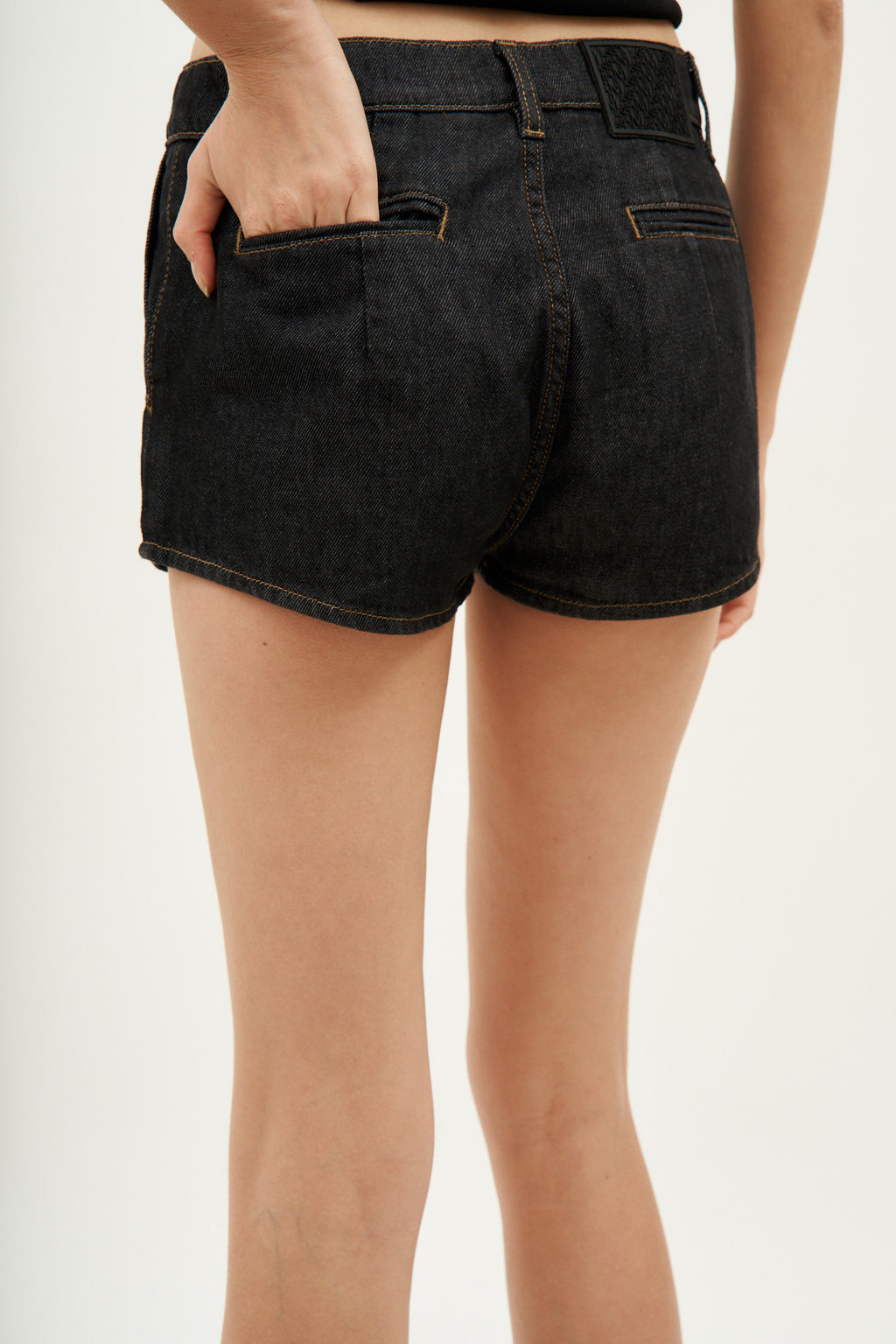 Denim Hot Black Shorts - Désordre Boutique