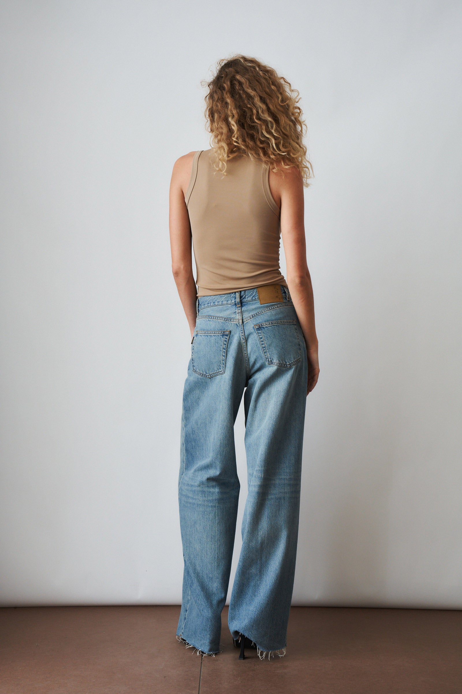 Bethany Ionic Blue - DÉSORDRE