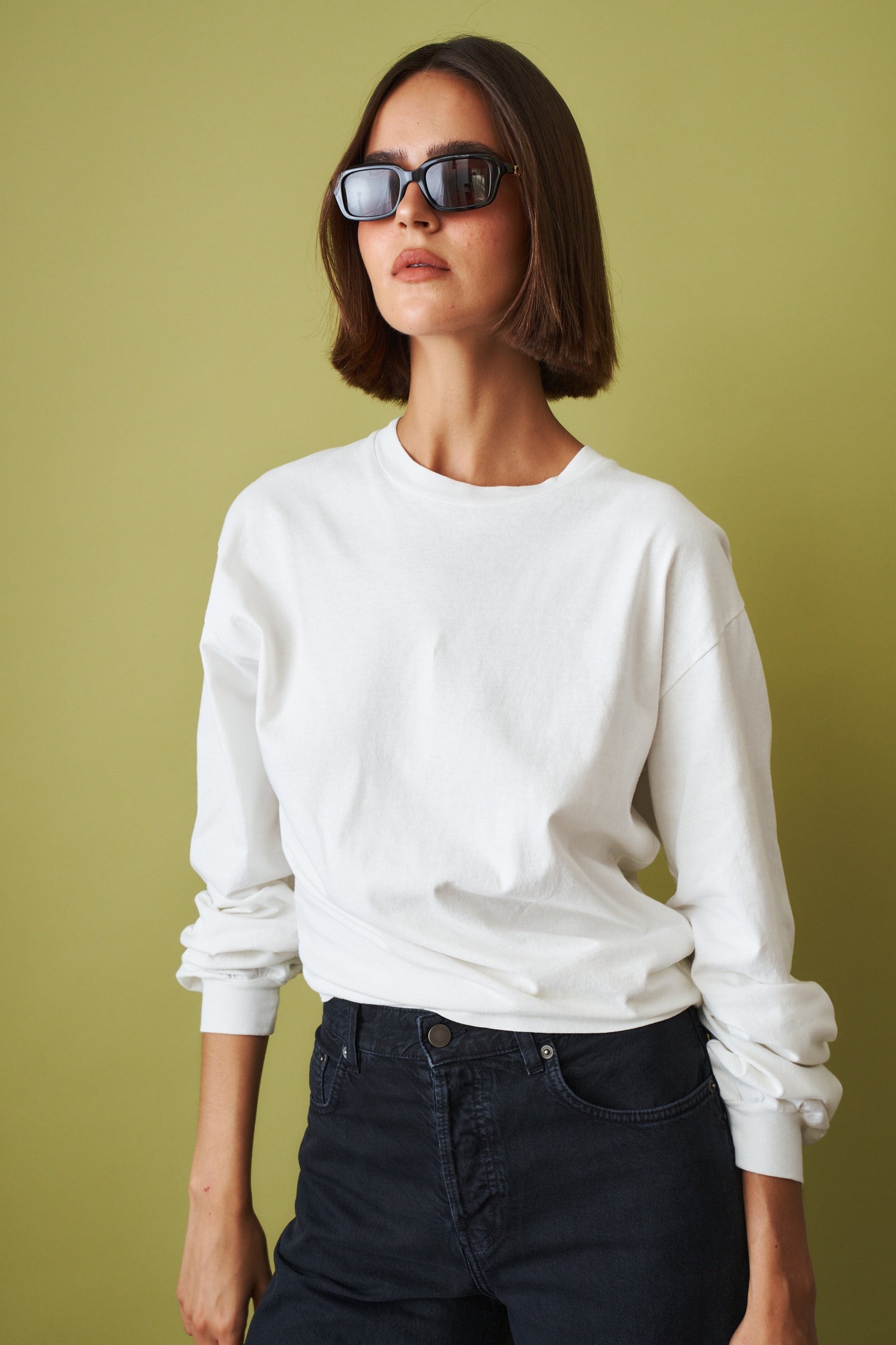 Haikure Ellys T-shirt in off-white, a casual tops style with a relaxed fit and soft fabric, perfect for everyday wear.