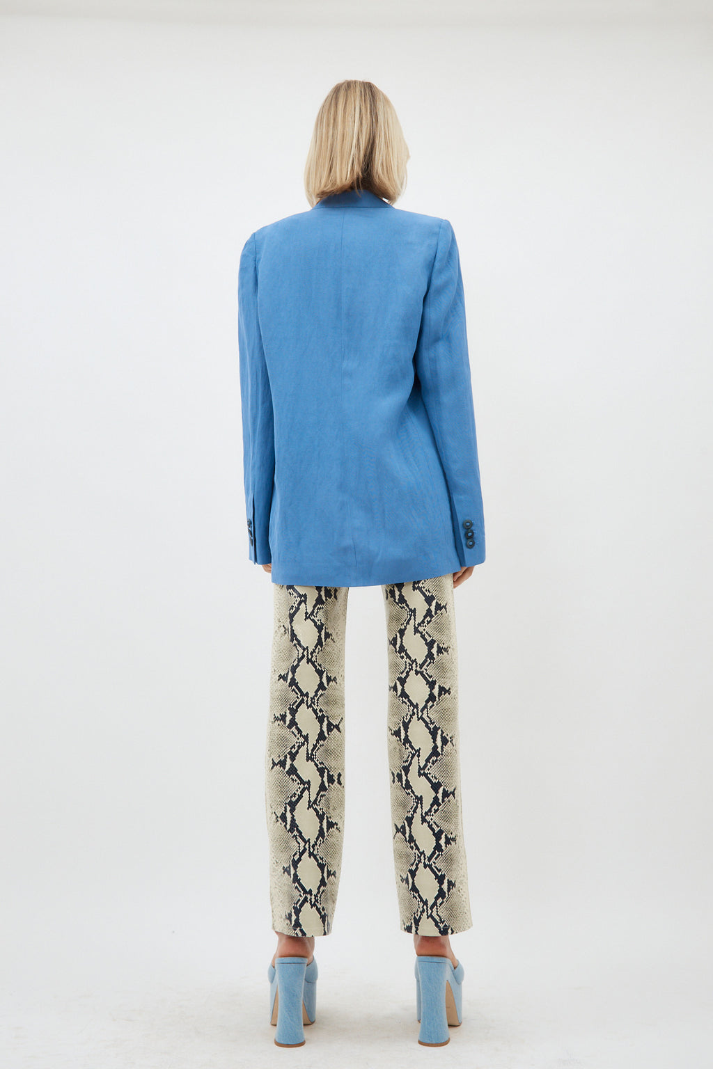 Idara Sky Blue Jacket - Désordre Boutique