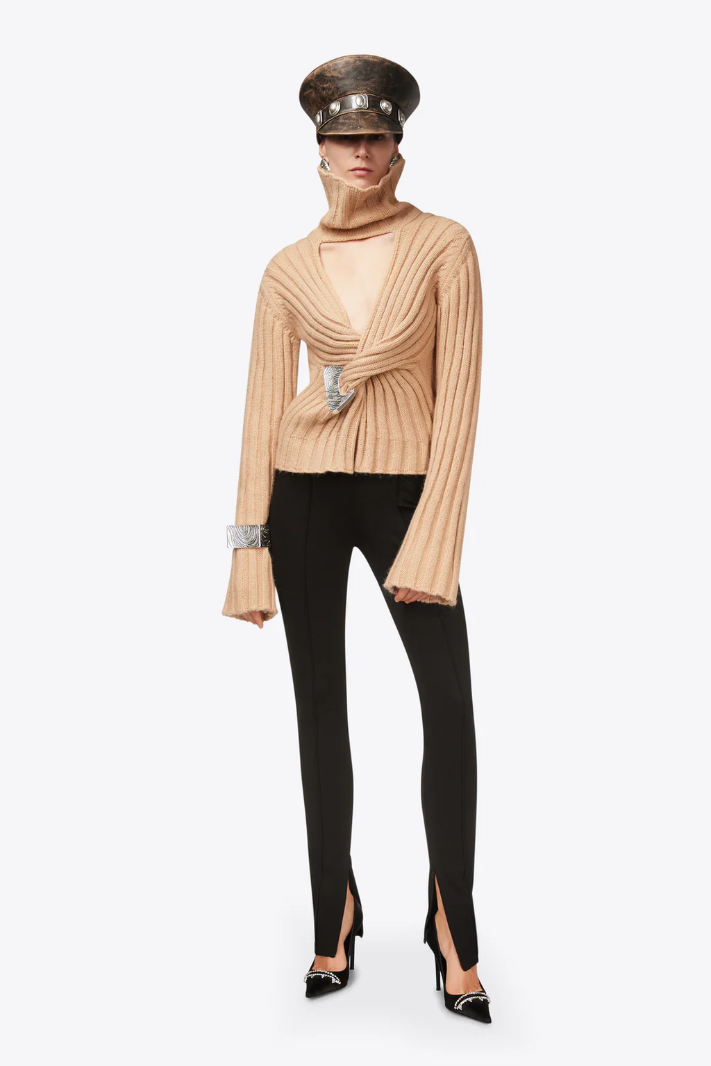 Twisted Knit Turtleneck Light Beige Sweater