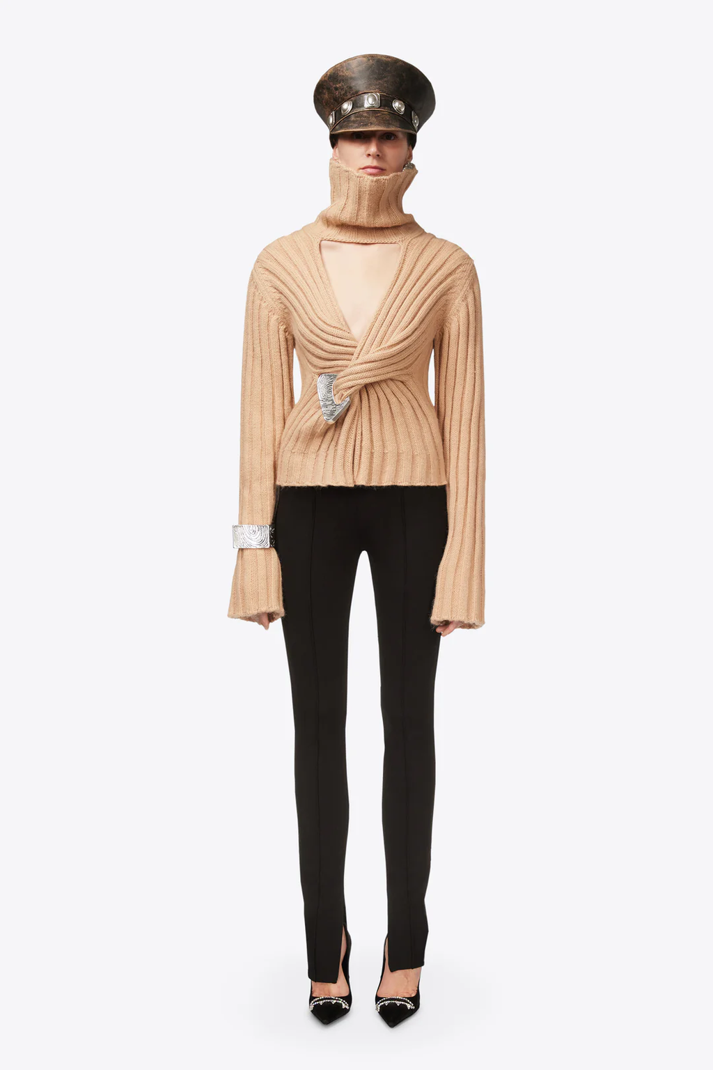 Twisted Knit Turtleneck Light Beige Sweater