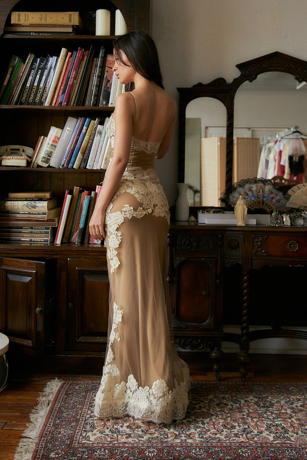 Anemone Butter Gown