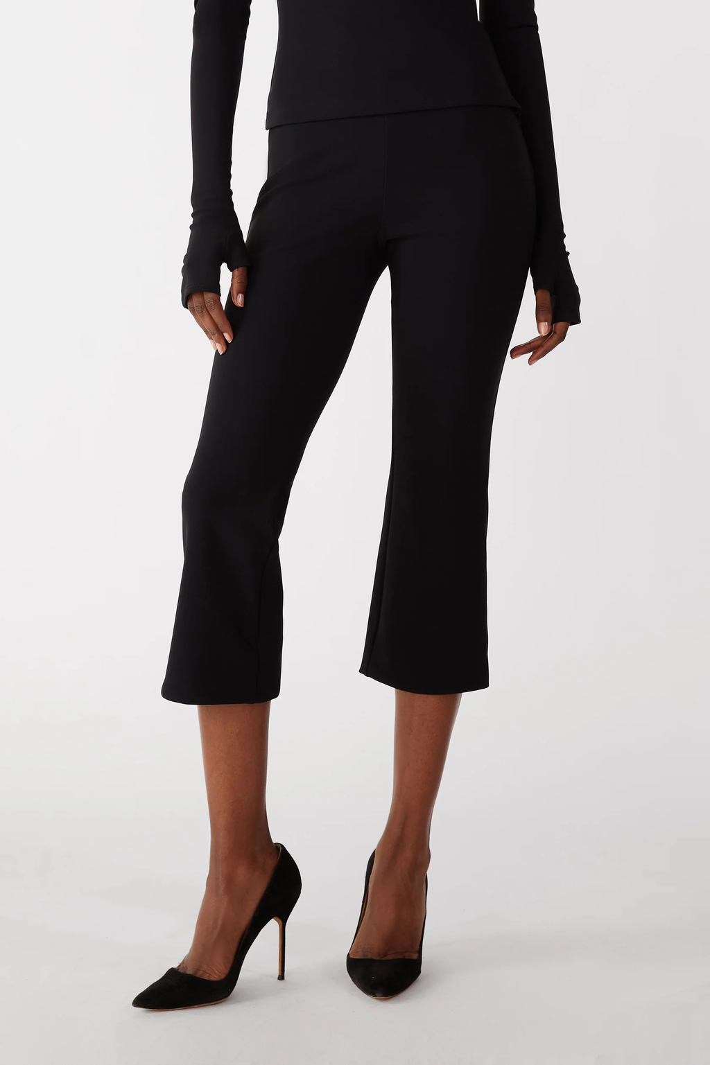 Capri Black Knit Pant