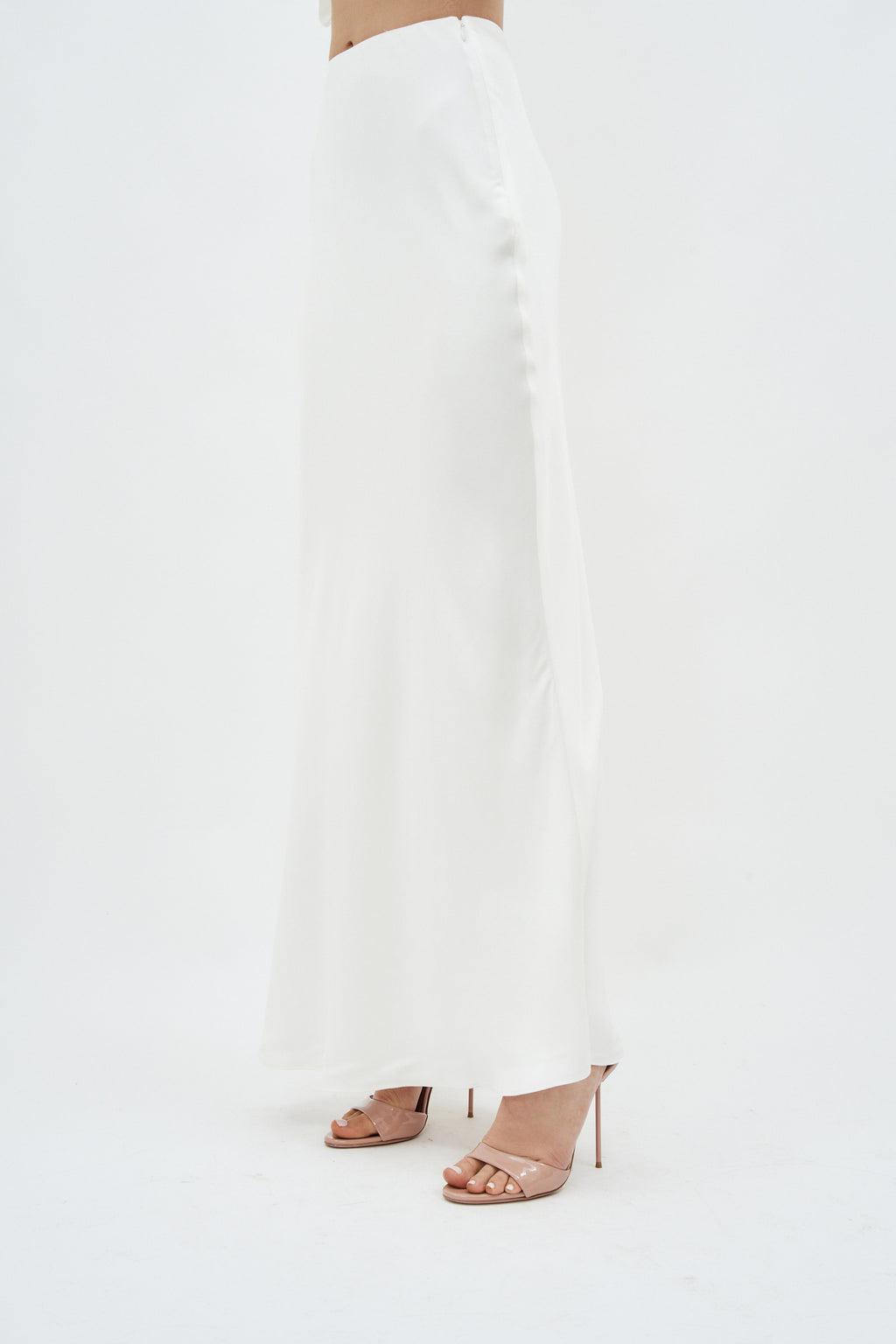 Kiri Maxi White Skirt - Désordre Boutique