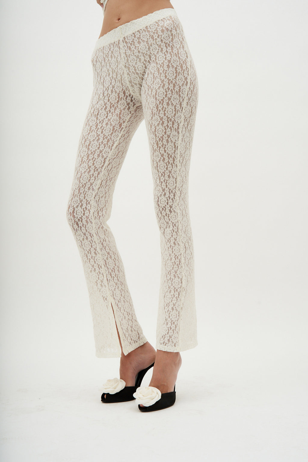 Low Rise Off White Lace Legging - Désordre Boutique