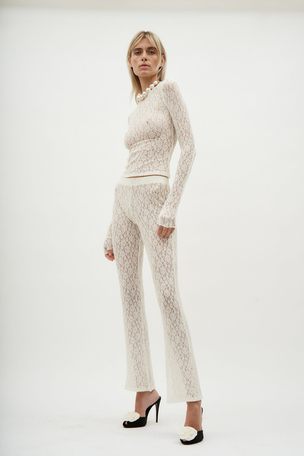 Low Rise Off White Lace Legging - Désordre Boutique