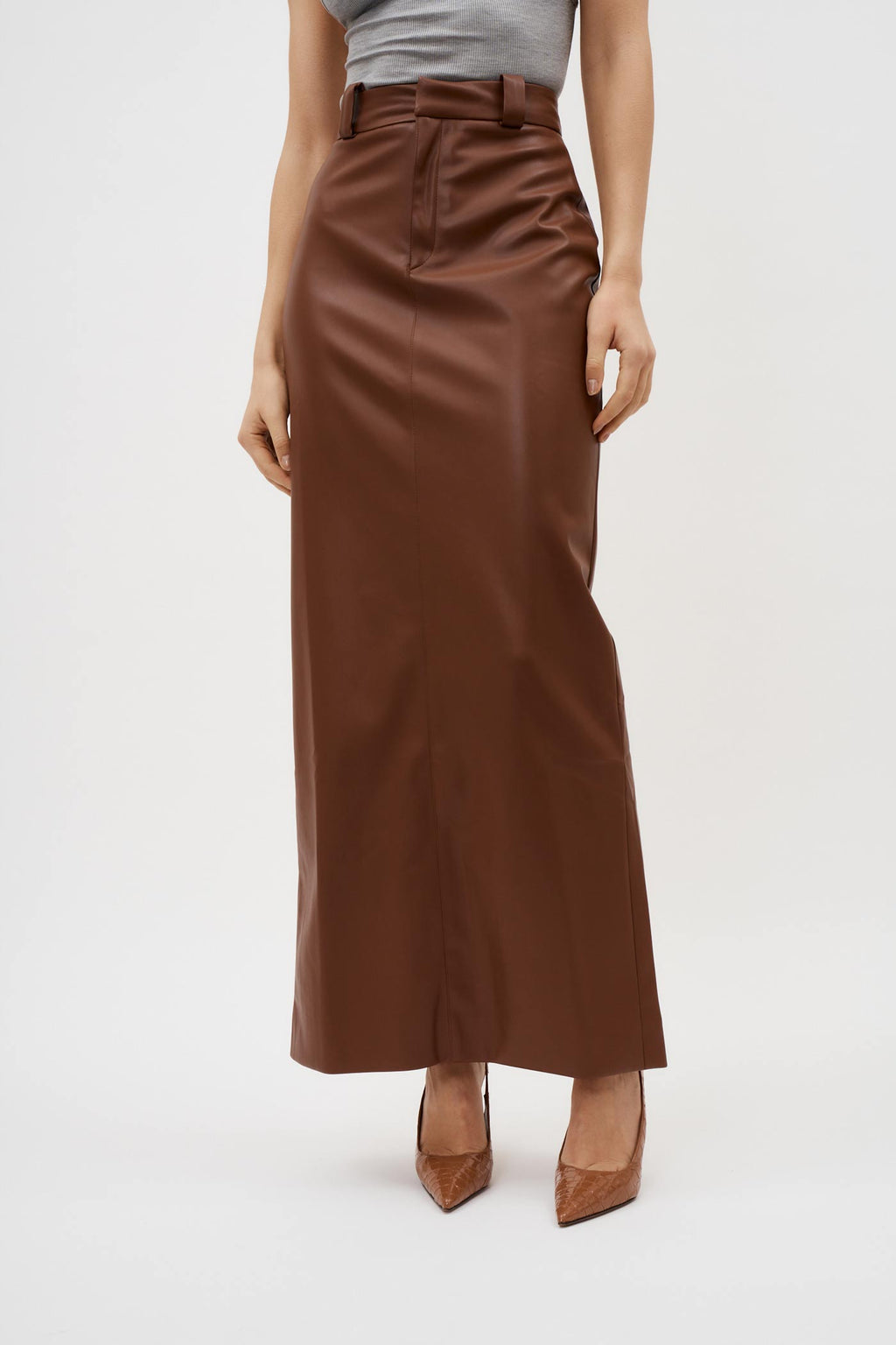 Luna Silhouette Maroon Skirt - Désordre Boutique