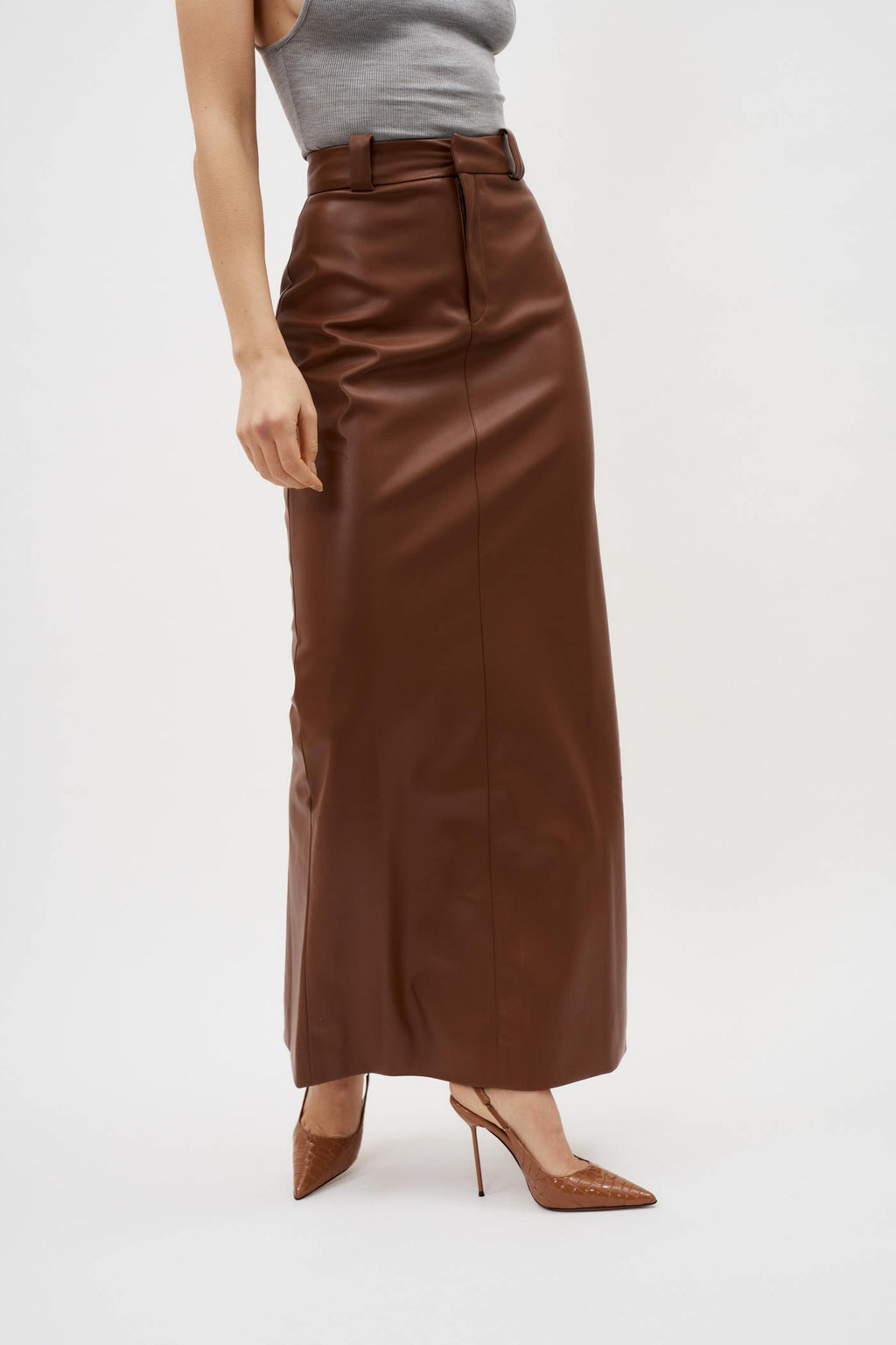 Luna Silhouette Maroon Skirt - Désordre Boutique