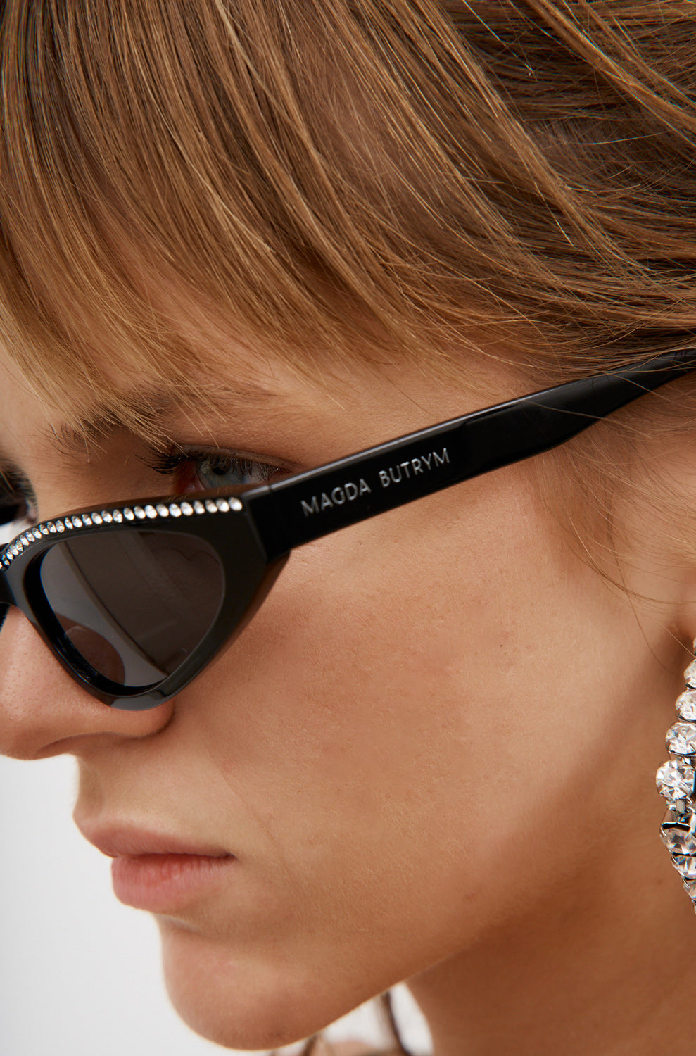 Narrow Crystal Cat Eye Black Sunglasses - Désordre Boutique