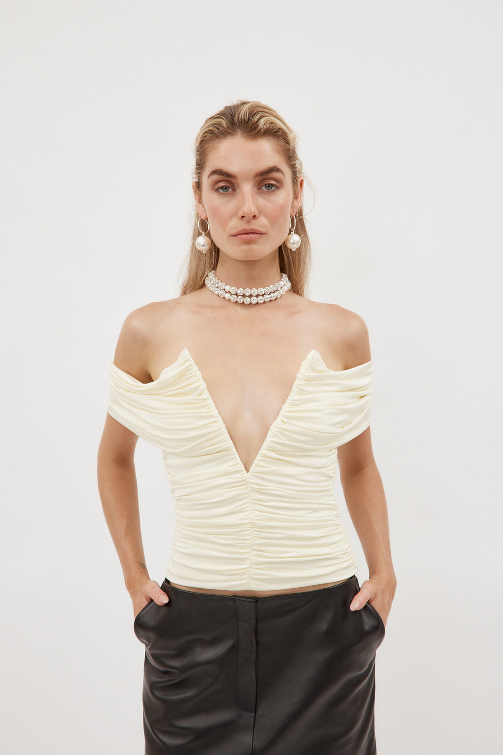 Off Shoulder Ruched Deep V Cream Bustier - Désordre Boutique