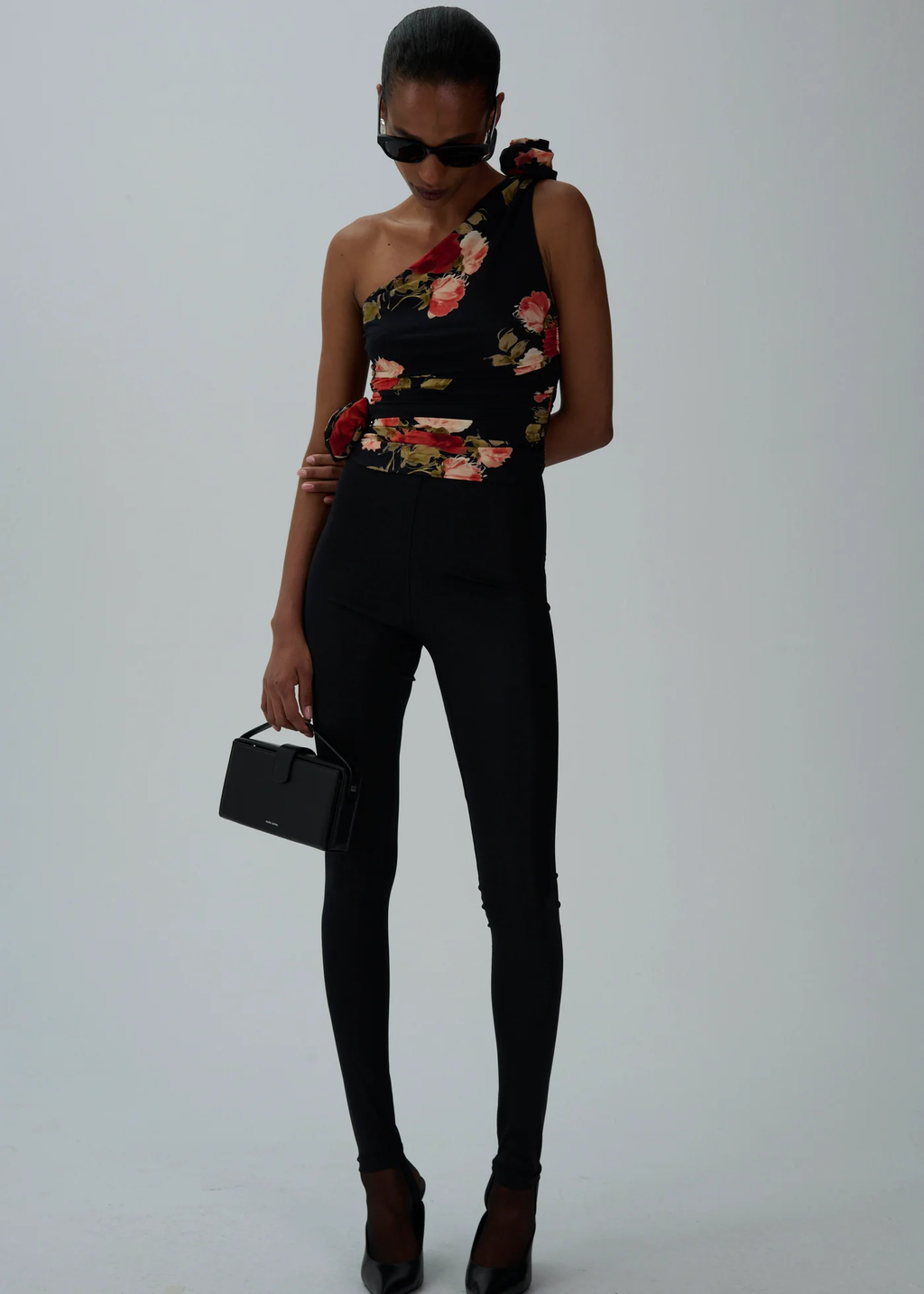 One Shoulder Black Print T-Shirt - Désordre Boutique