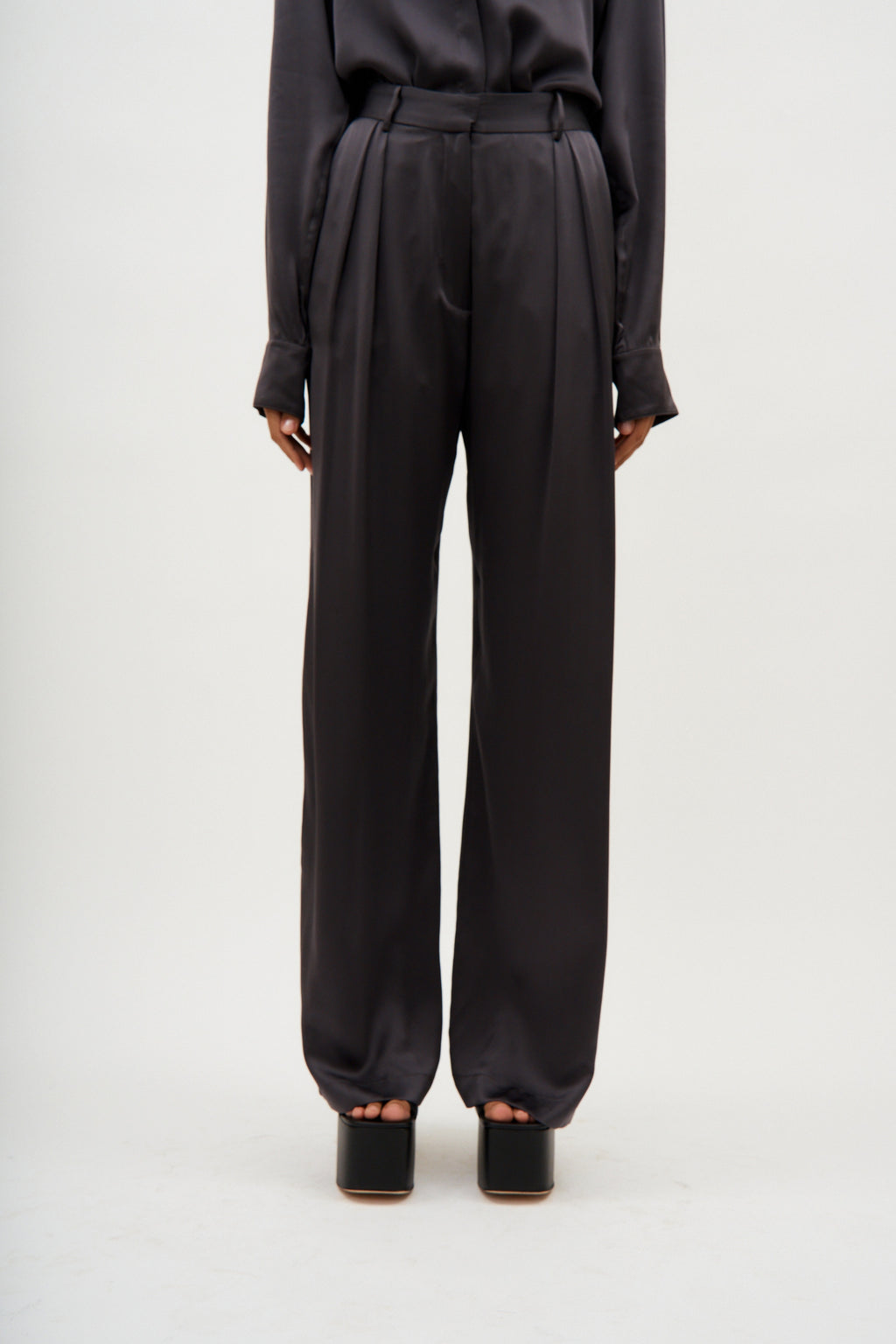 Relaxed Silk Grey Boy Pant - Désordre Boutique