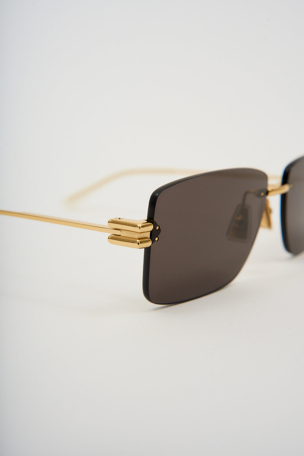 Rimless Rectangular Gold Sunglasses - Désordre Boutique