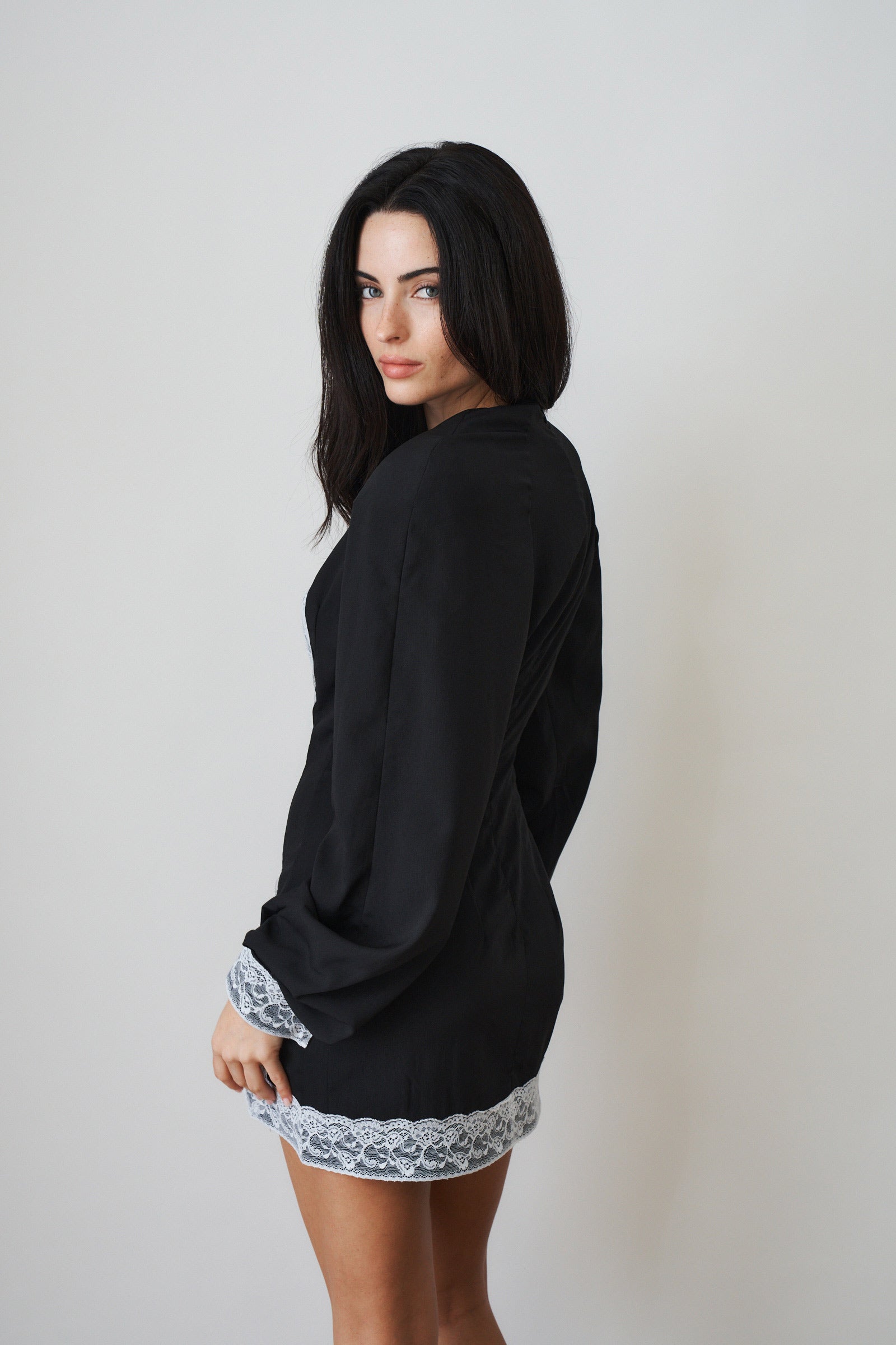 Long Sleeve Lace Dress - DÉSORDRE