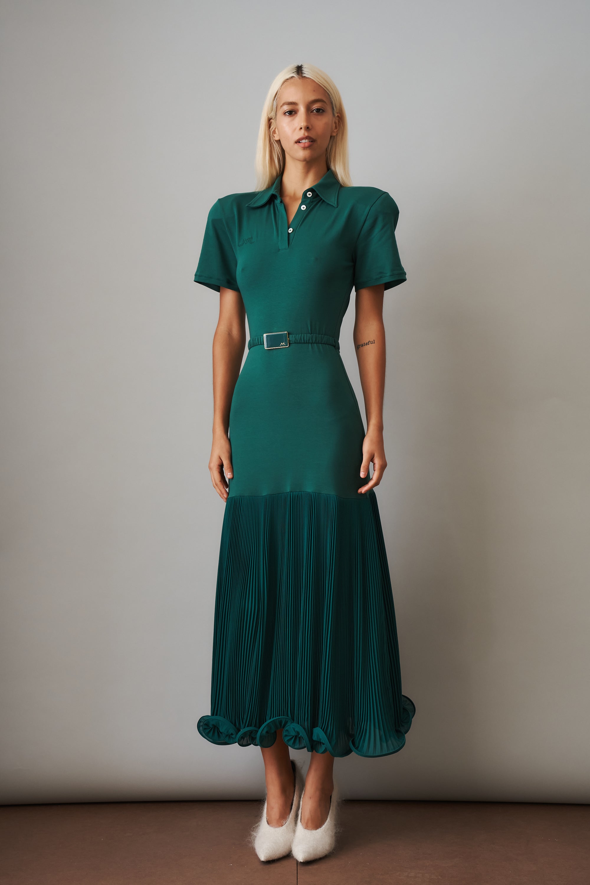 Polo Dress with Pleated Skirt in Green - DÉSORDRE