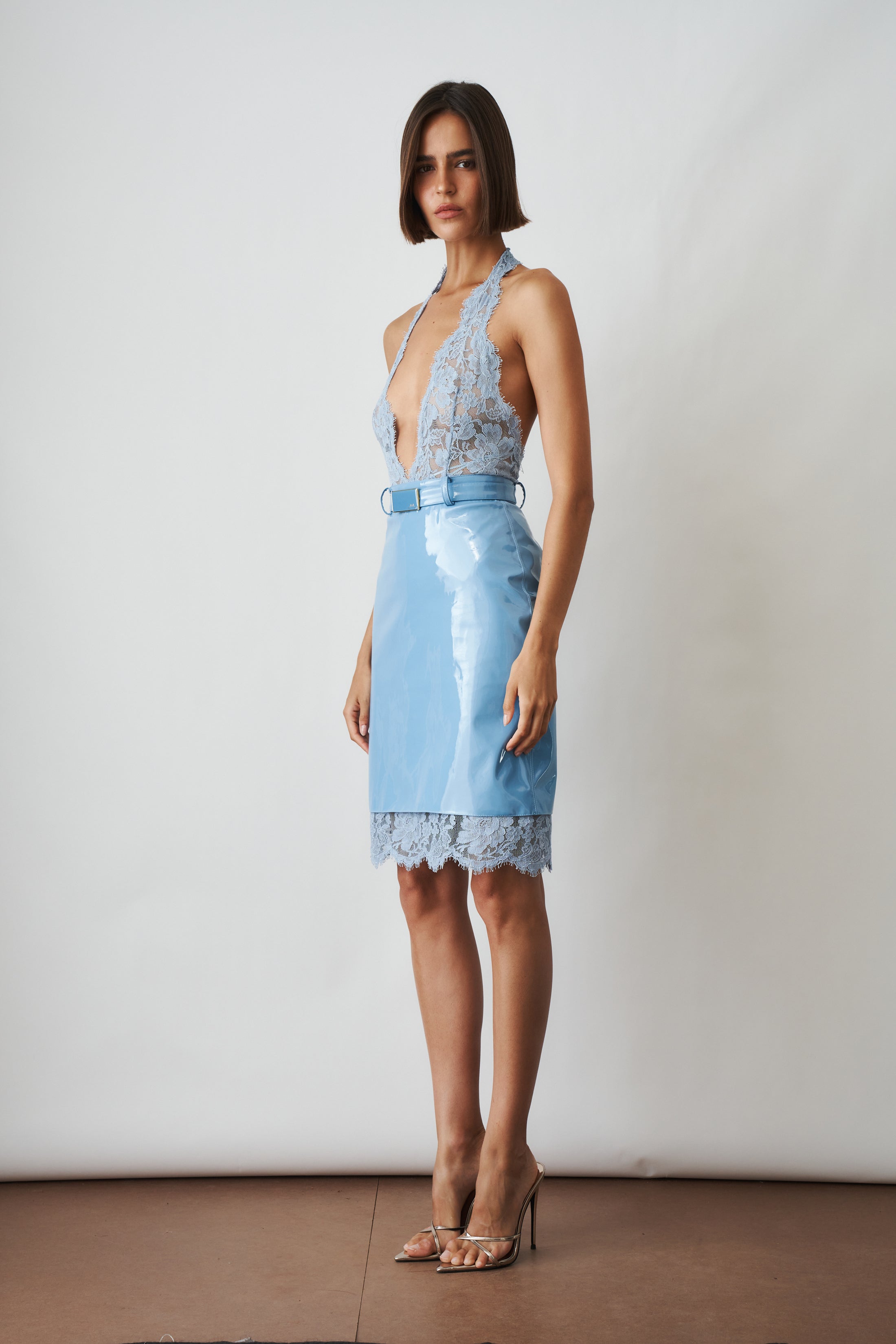 V Neck Bodysuit in Lace Blue - DÉSORDRE