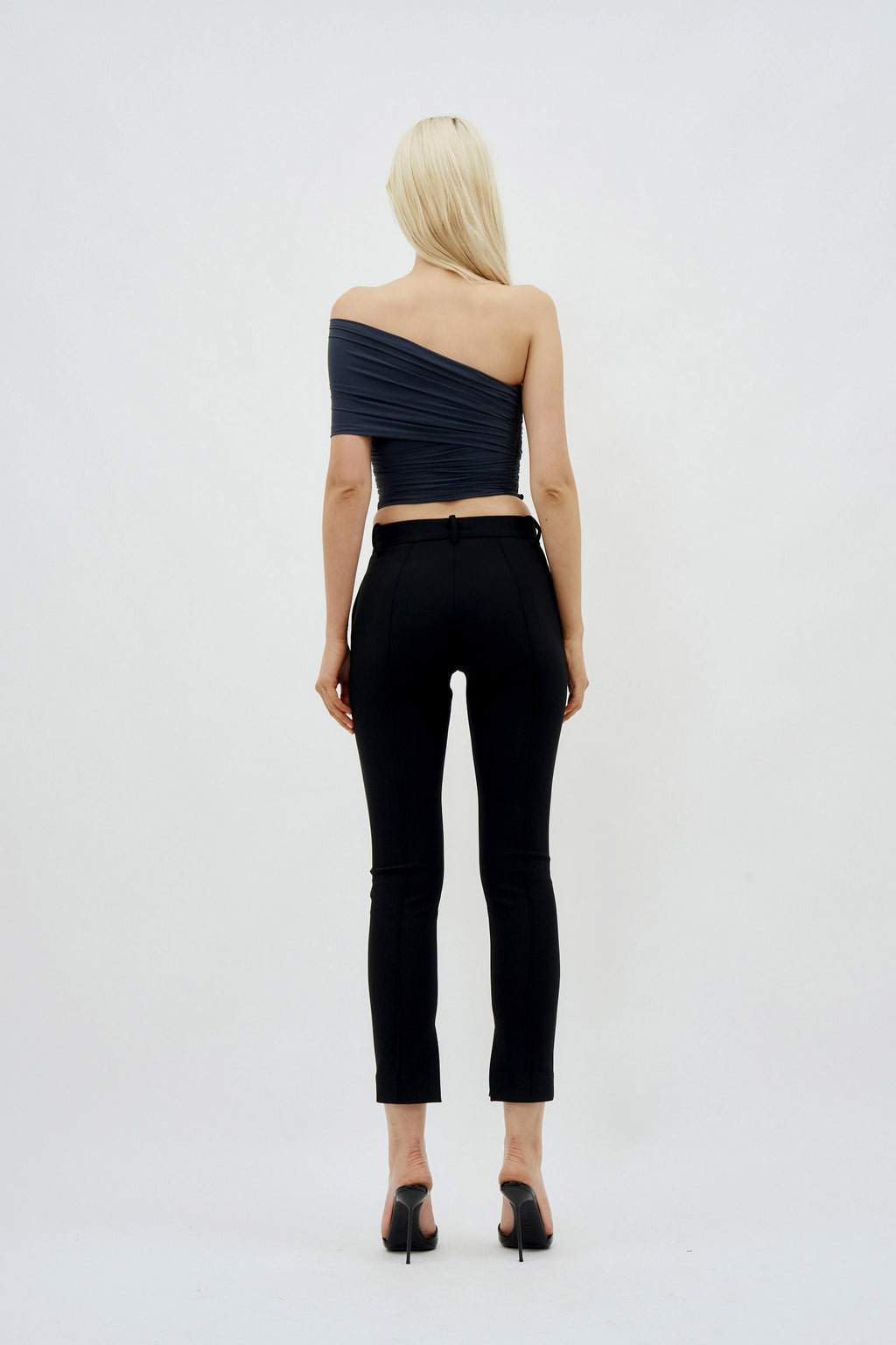 Sleeveless Ruched Crop Anthracite Top - Désordre Boutique