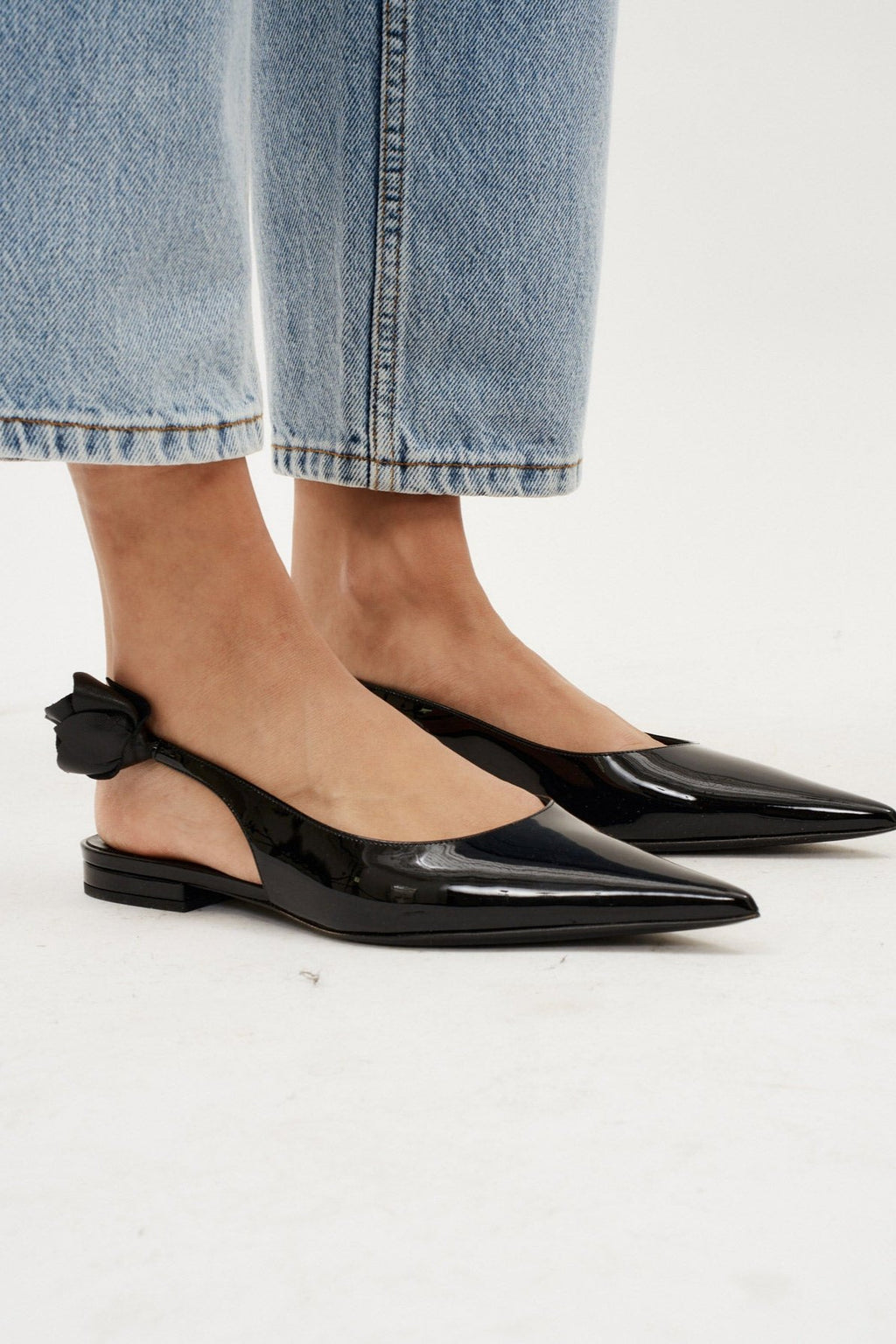 Slingback Rose Patent Black Flats - Désordre Boutique