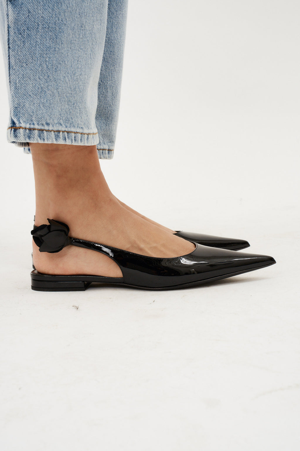 Slingback Rose Patent Black Flats - Désordre Boutique