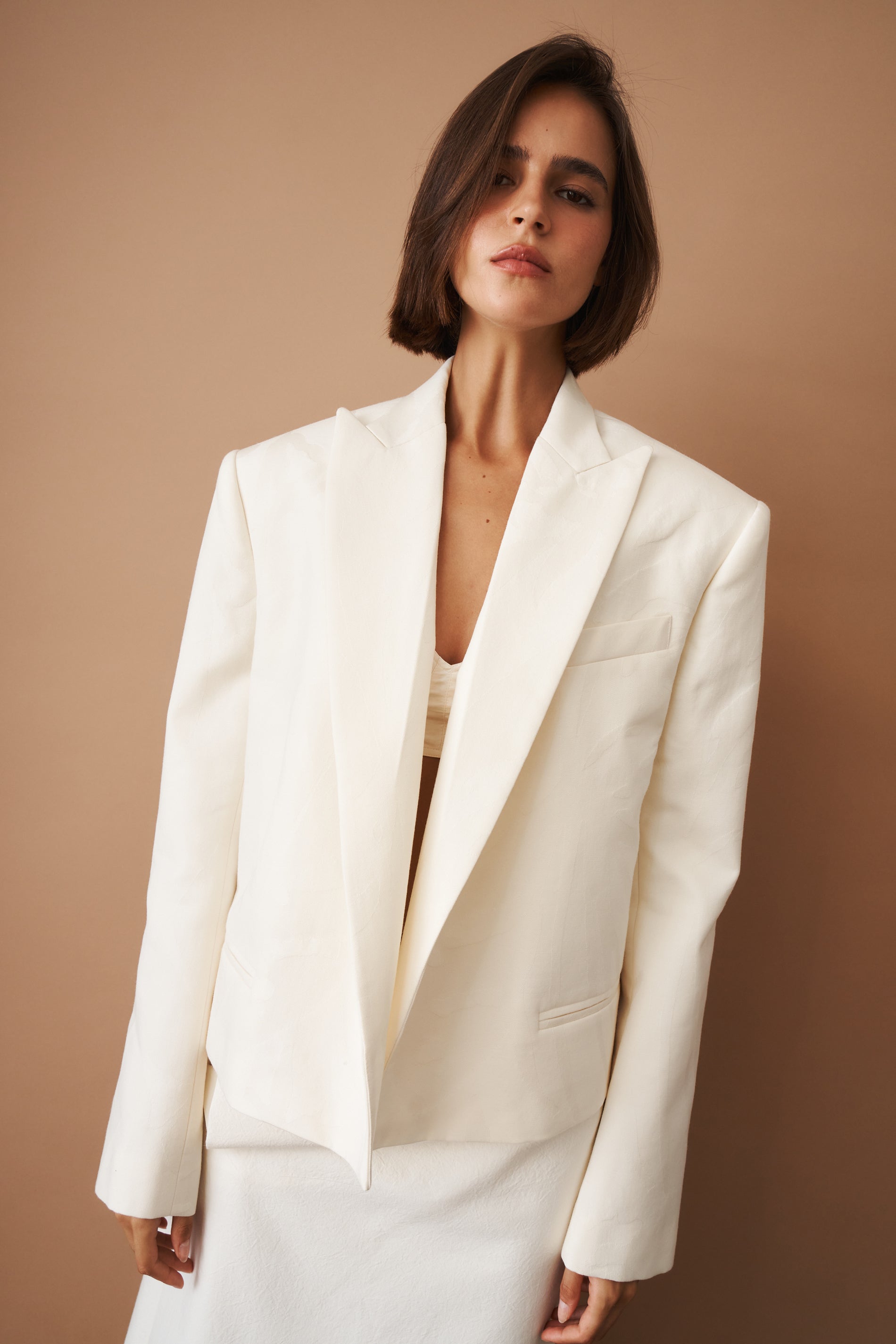 Classic Cream Boxy Blazer - DÉSORDRE