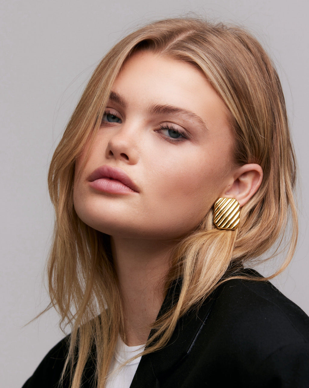 Treat Gold Earrings - Désordre Boutique