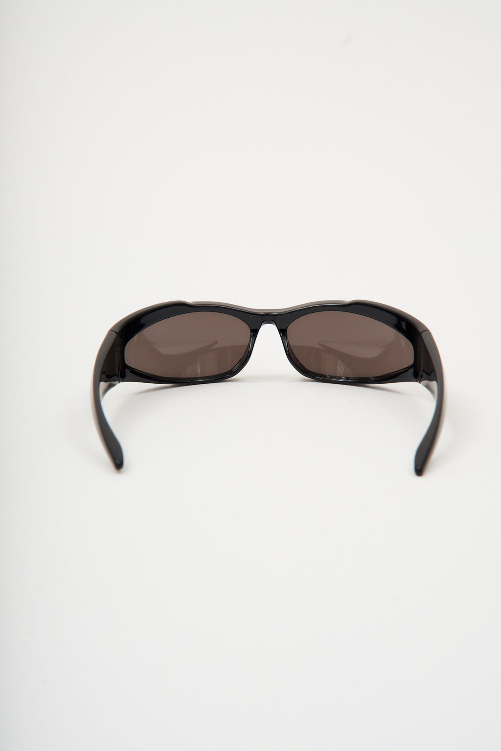 Wraparound Xpander Black Sunglasses - Désordre Boutique