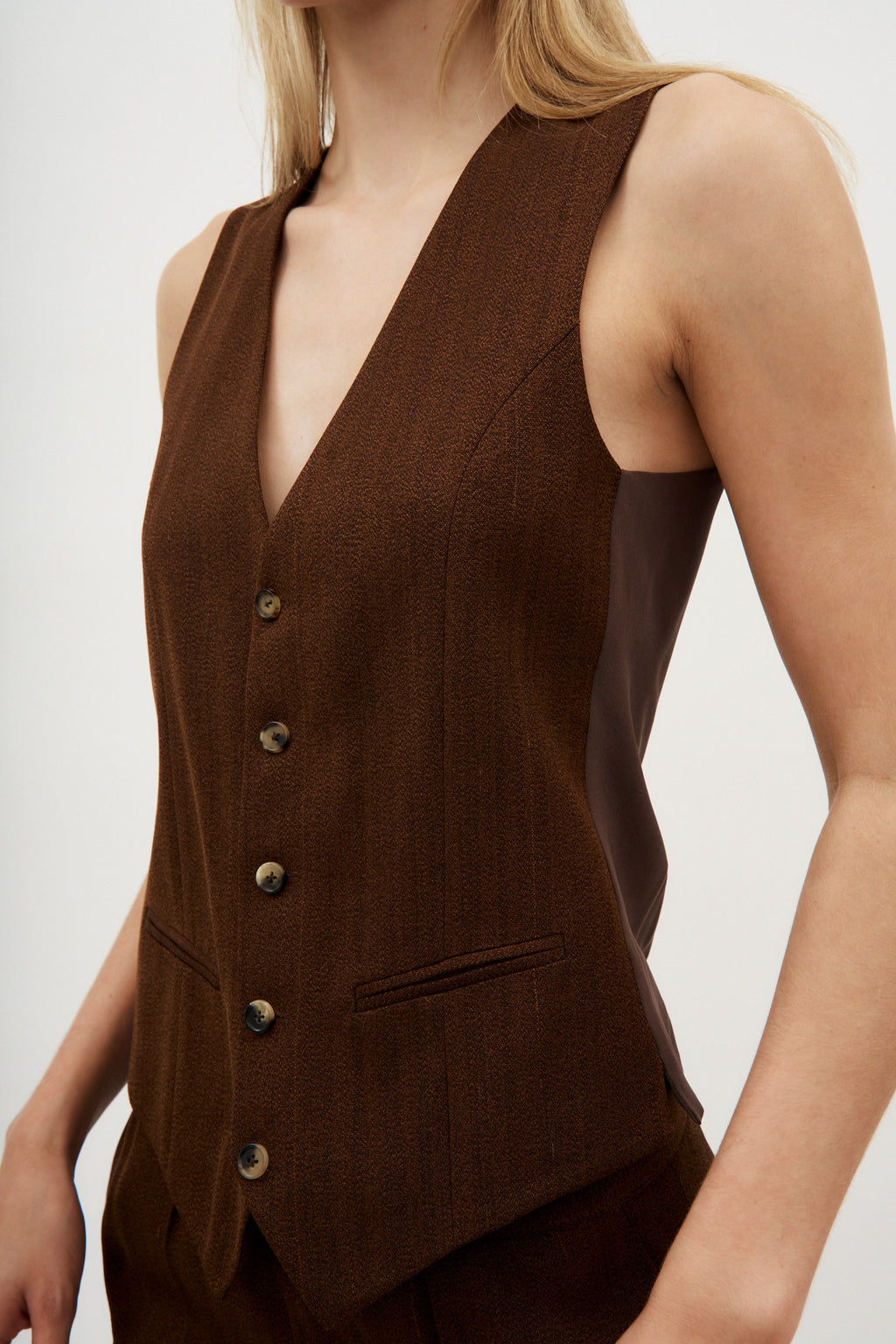 Wyck Chocolate Waistcoat - Désordre Boutique